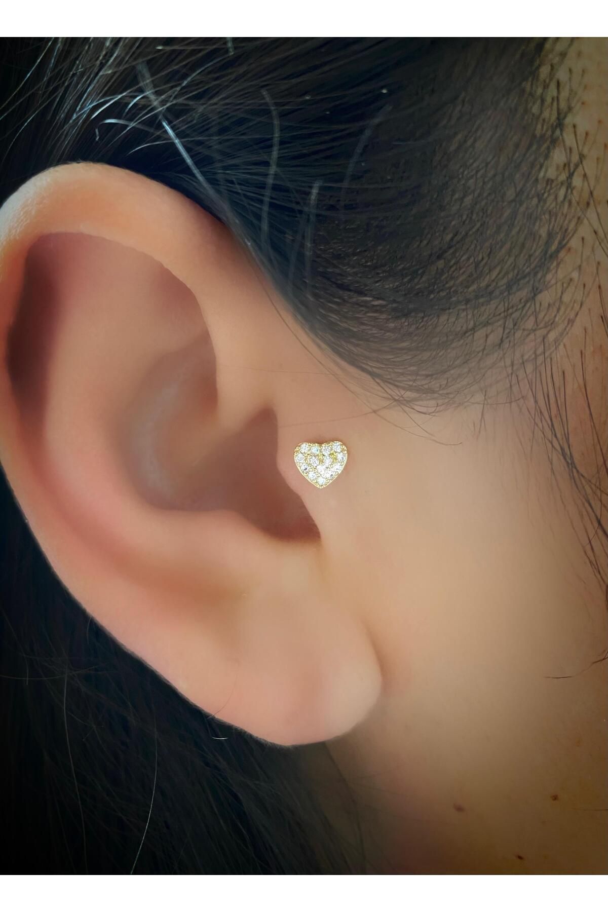 Cerrahi Çelik Zirkon Taşlı Kalp Tragus Kıkırdak Conch Forward Helix Lobe Uyumlu Piercing Küpe