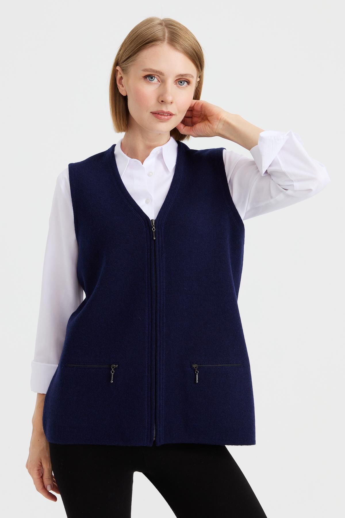 Women's navy cheap blue sweater vest