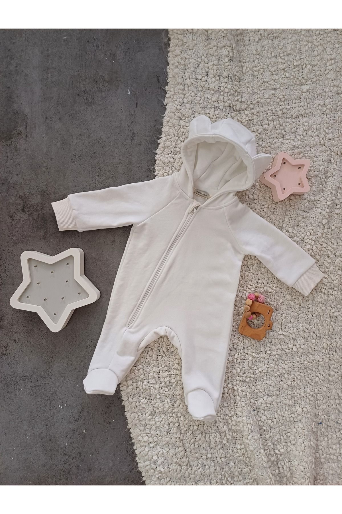 Dennis Denise-3-6 Months Hooded Baby Rompers 1