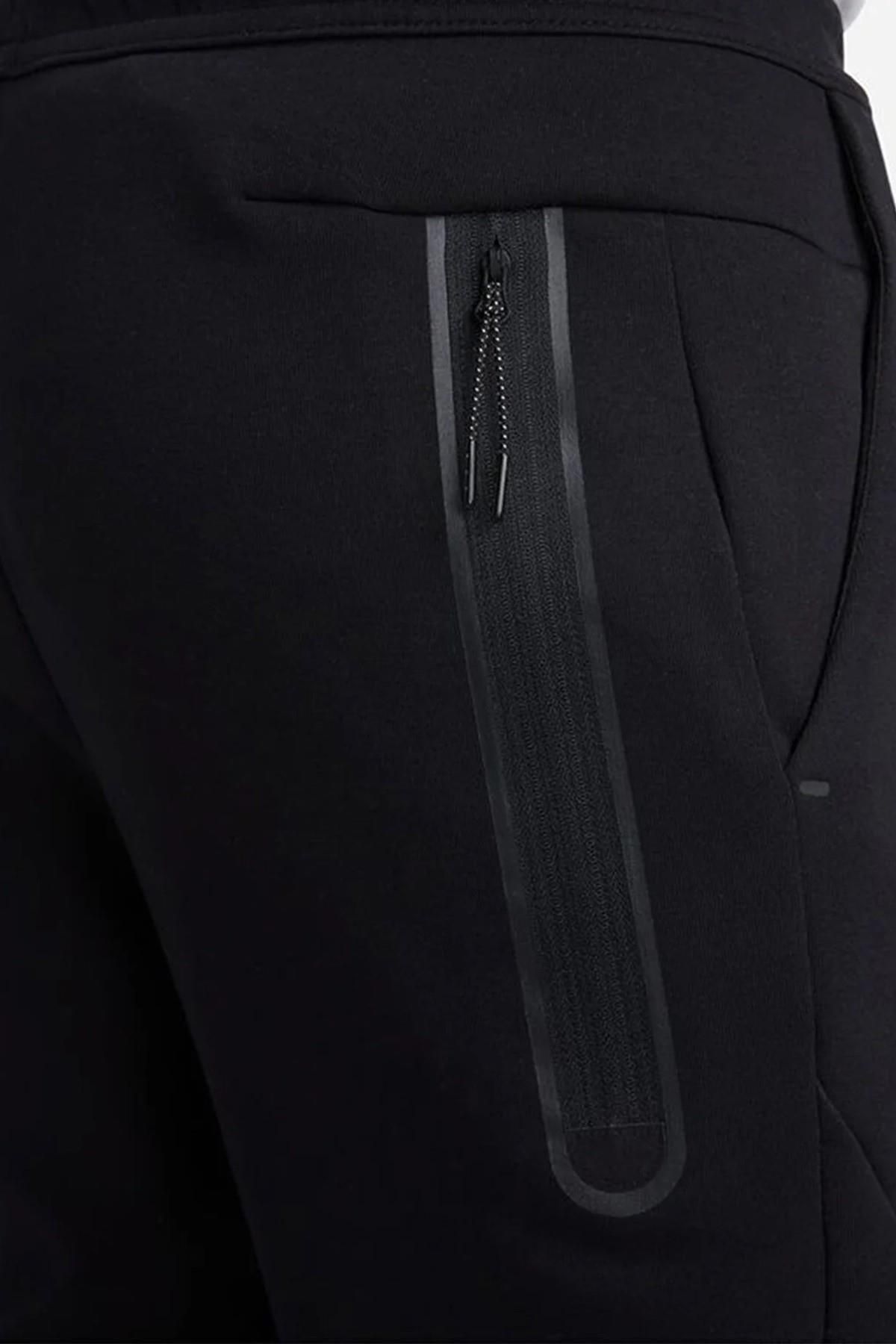 Black fitted best sale sweatpants