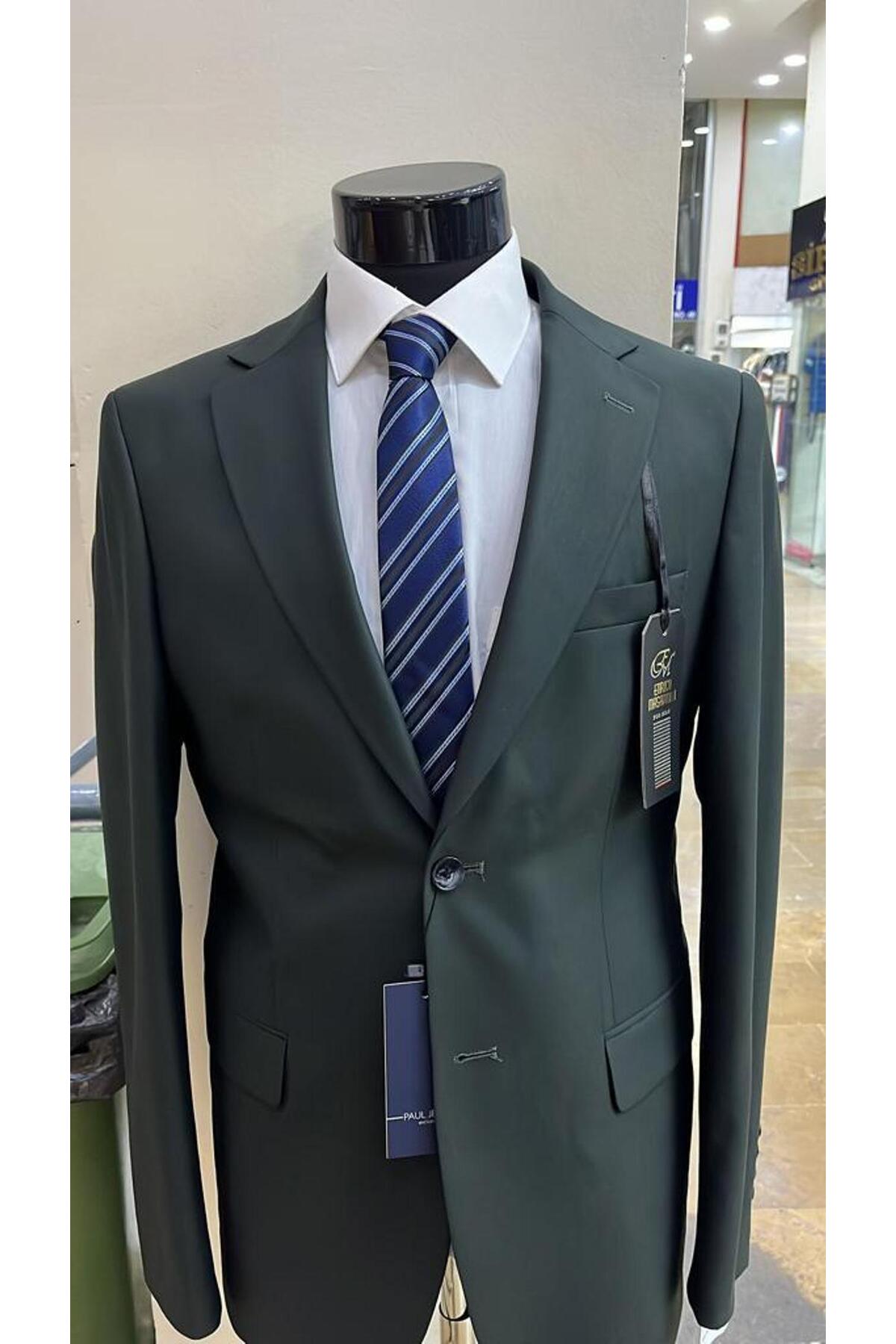 SUIT