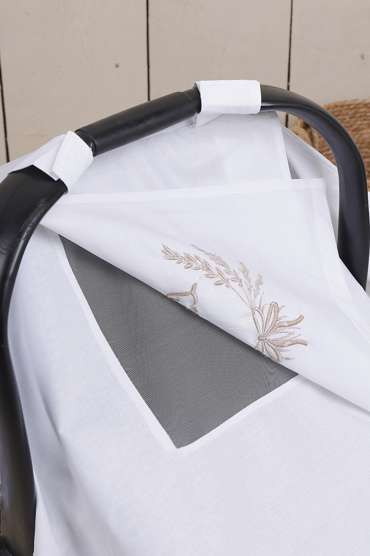 JUNİPERUS Fırfırlı Kişiye Özel Nakışlı Puset Örtüsü fotoğrafı 4 (önizleme)