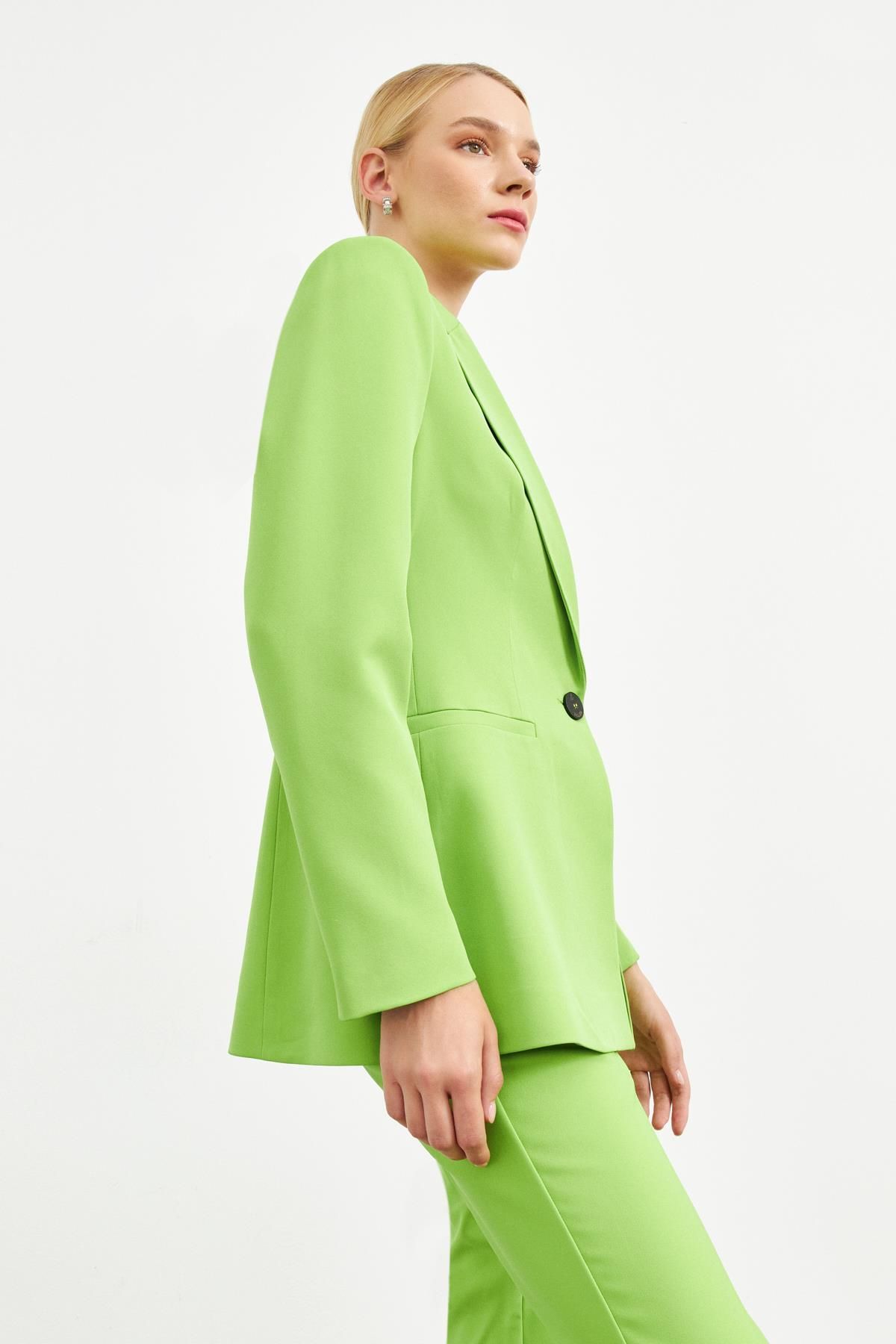 Setre Pistachio Green Jacket Lapel Button Closure Long Sleeve