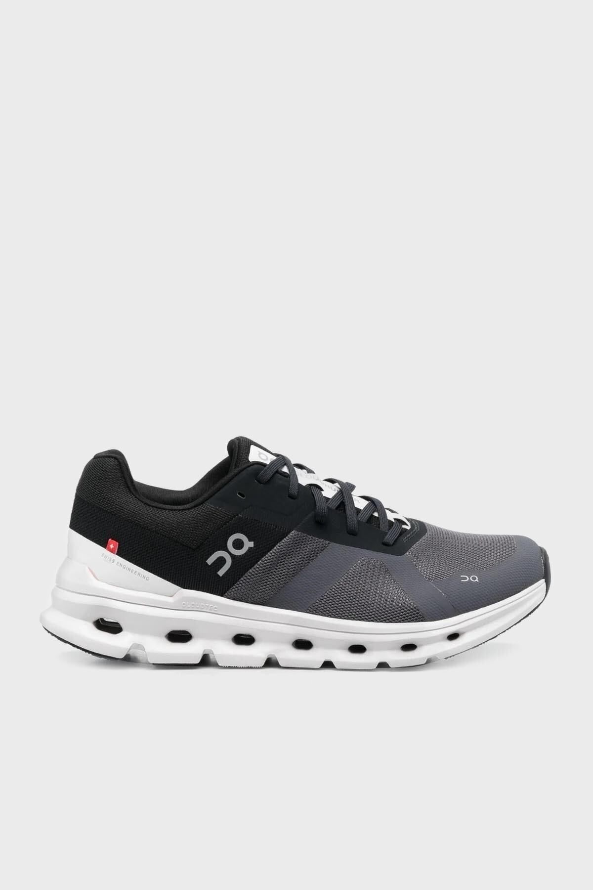 Running shoes price in dubai best sale