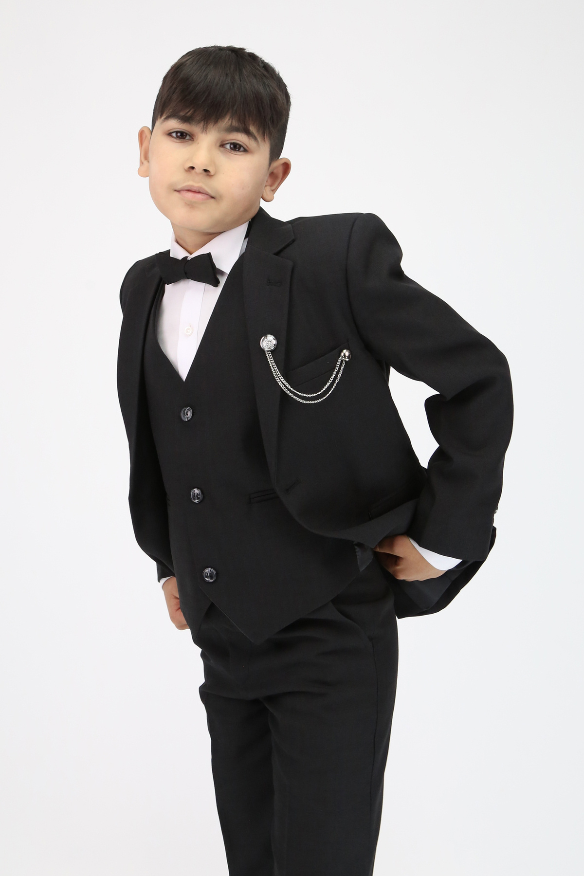  کت و شلوار کلاسیک مشکی پسرانه - ۴ تکه