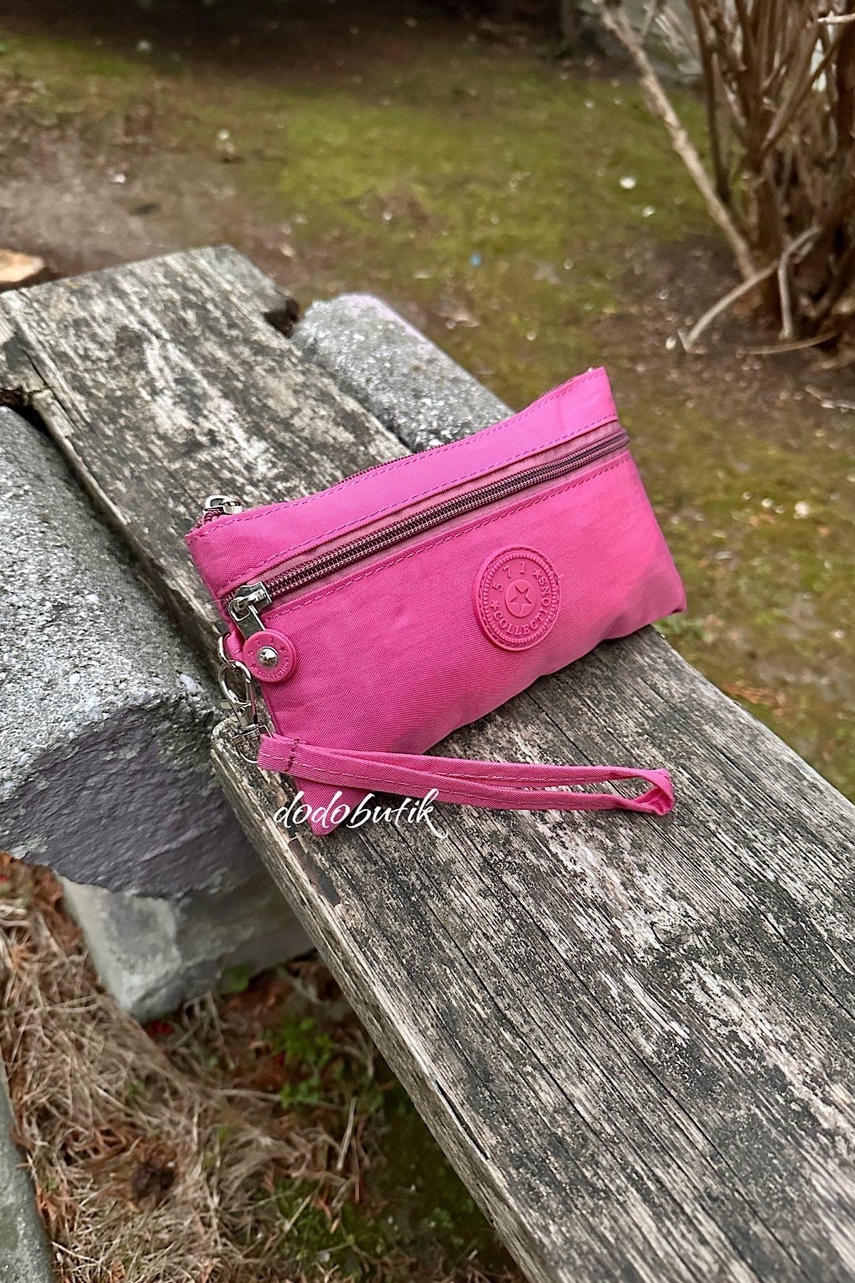 Krinkle Fabric, Waterproof Wallet