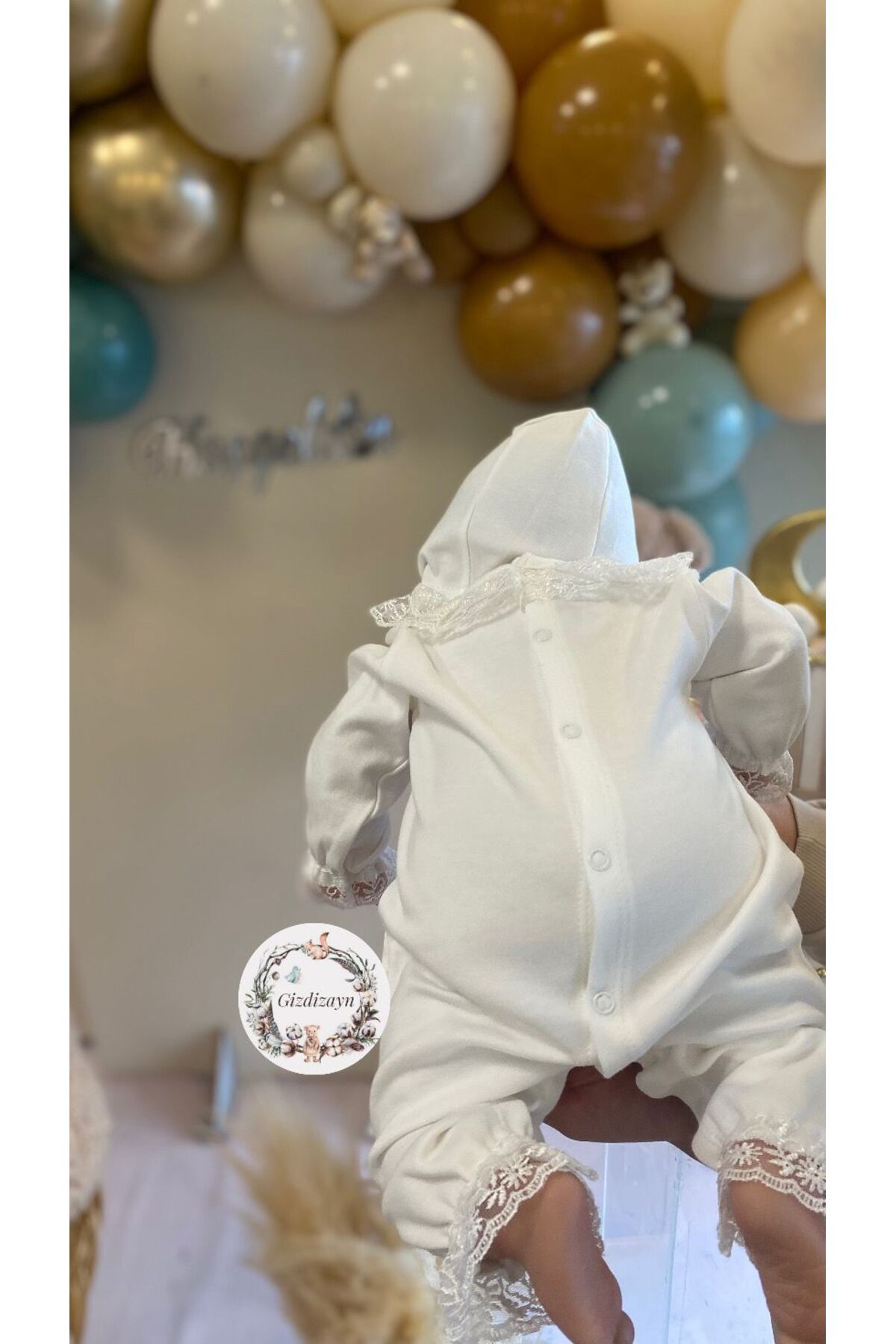 Gizdizayn Yenidoğan Hastane Çıkışı Dantelli Bebek Tulum Seti Isme Özel Nakış Işlemeli Eldiven Hediye fotoğrafı 5 (önizleme)