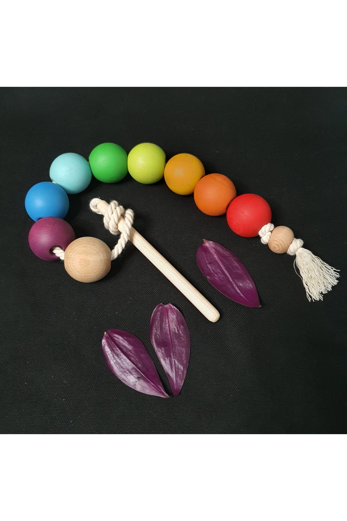 Bee Smart Montessori Ahşap Boncuk Dizme & İp Geçirme Oyunu Klasik fotoğrafı 7 (önizleme)