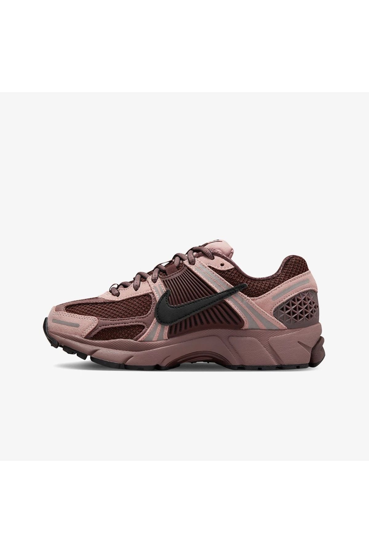 Nike deals heels 2019