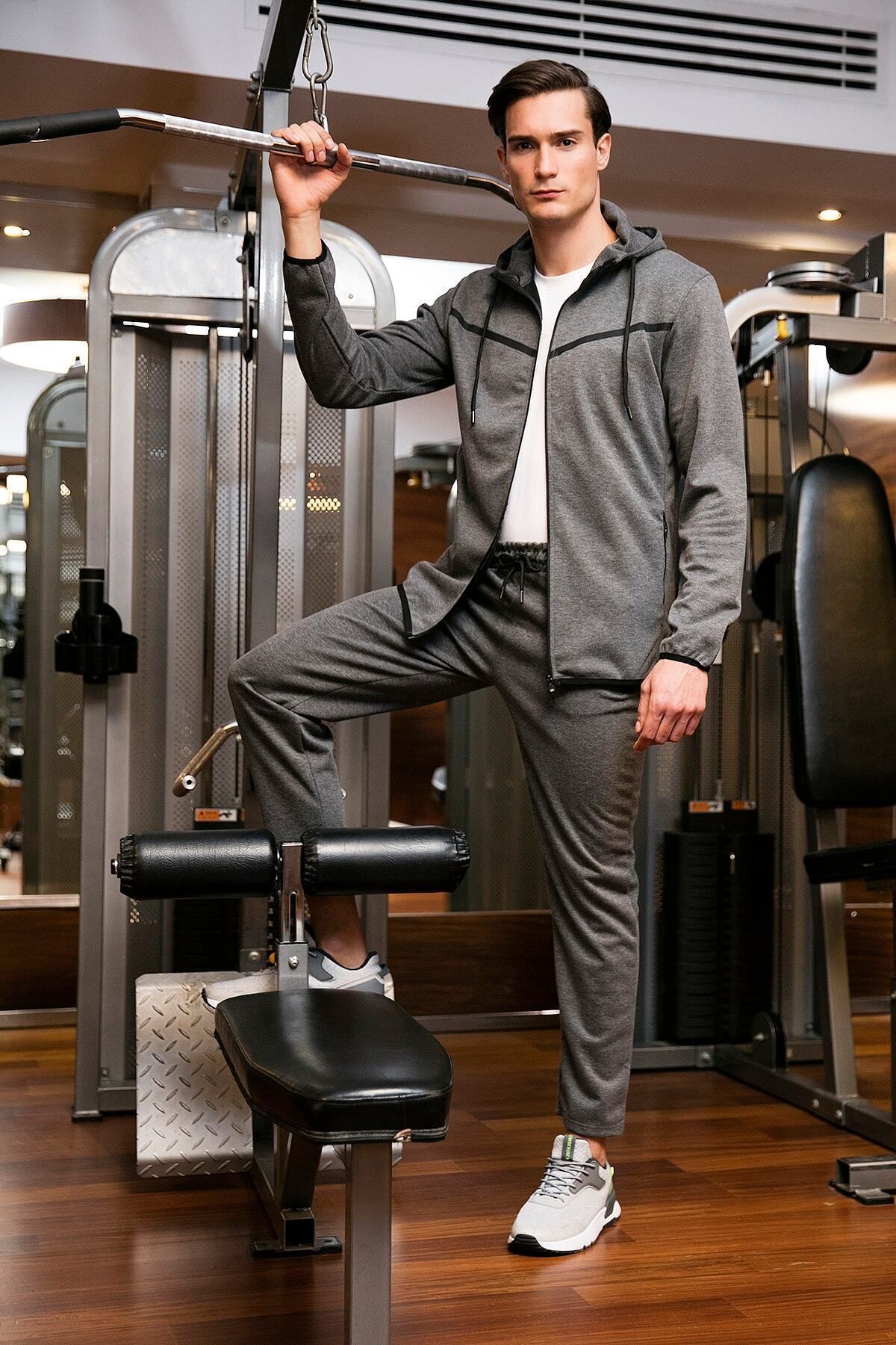 Mens slim best sale fit tracksuit set
