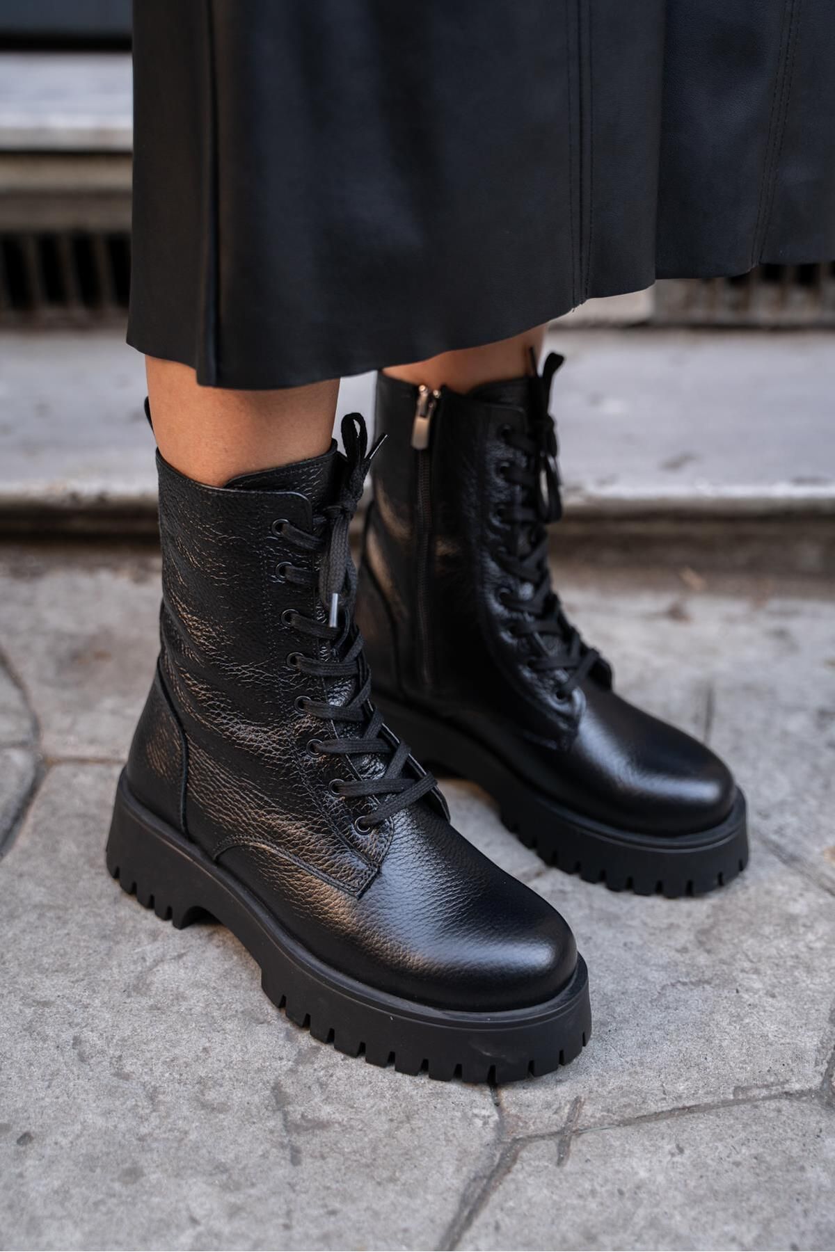mytopuk Dante Black Colored Real Leather Lace Up Women s Boots