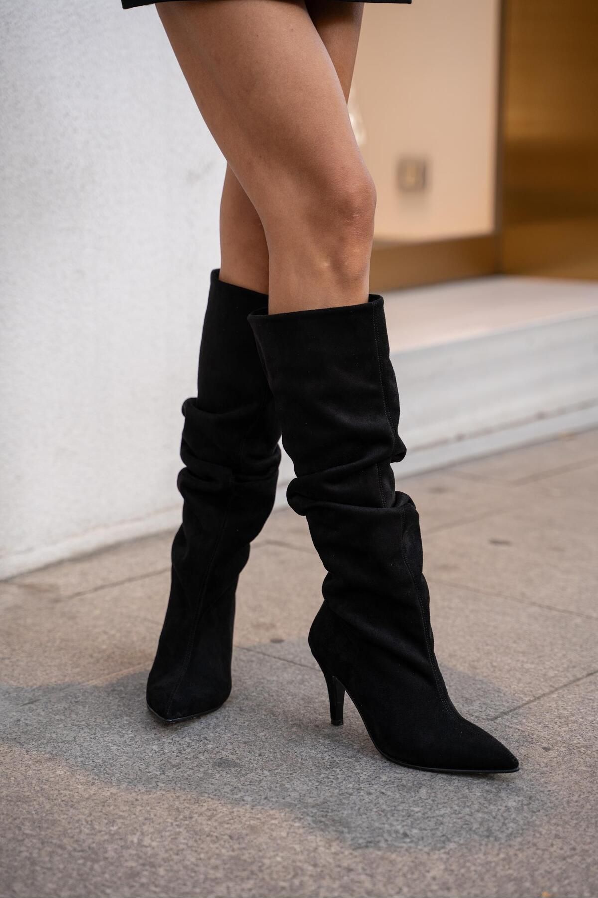 mytopuk Norma Black Suede Colored Short Heeled Women s Boots
