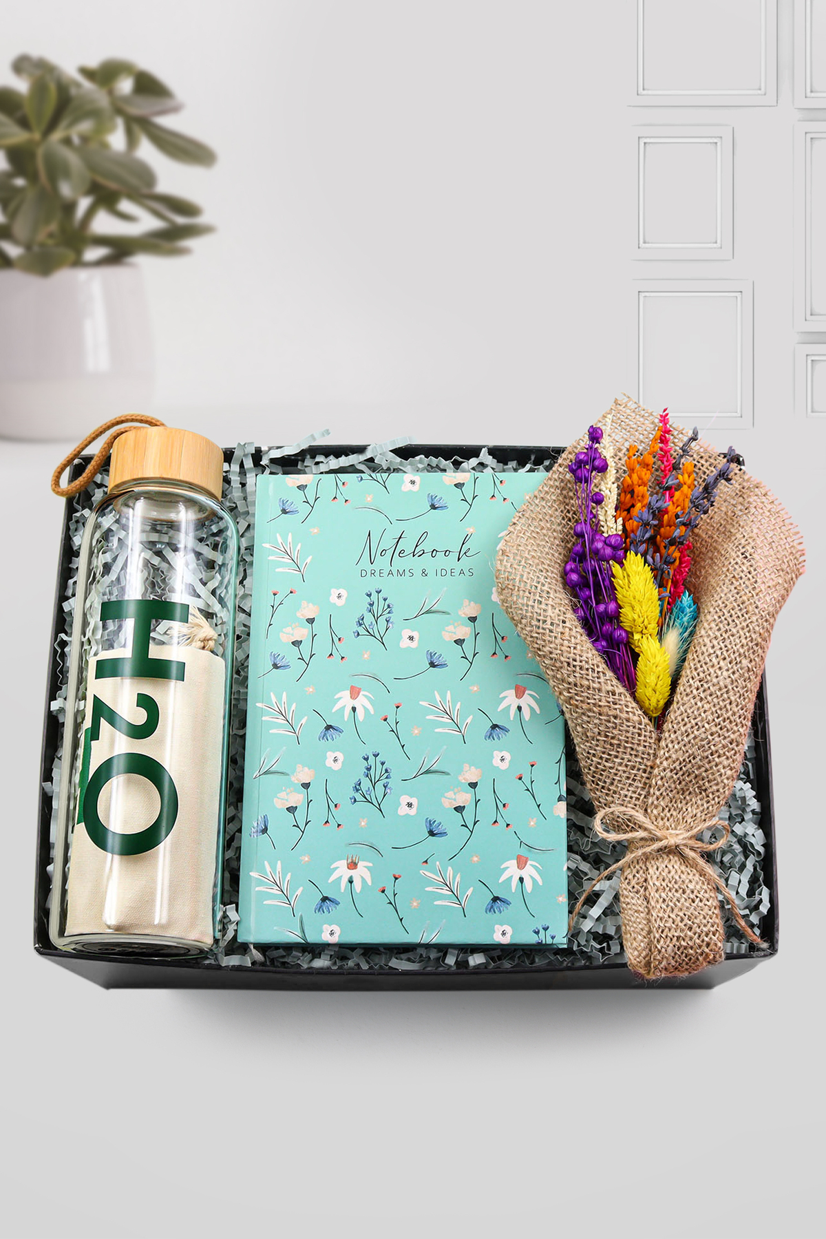 Trendmiya Yeşil Çiçekli Defter & Bambu Kapaklı Cam Matara & Kurutulmuş Çiçek Buketi Hediye Seti