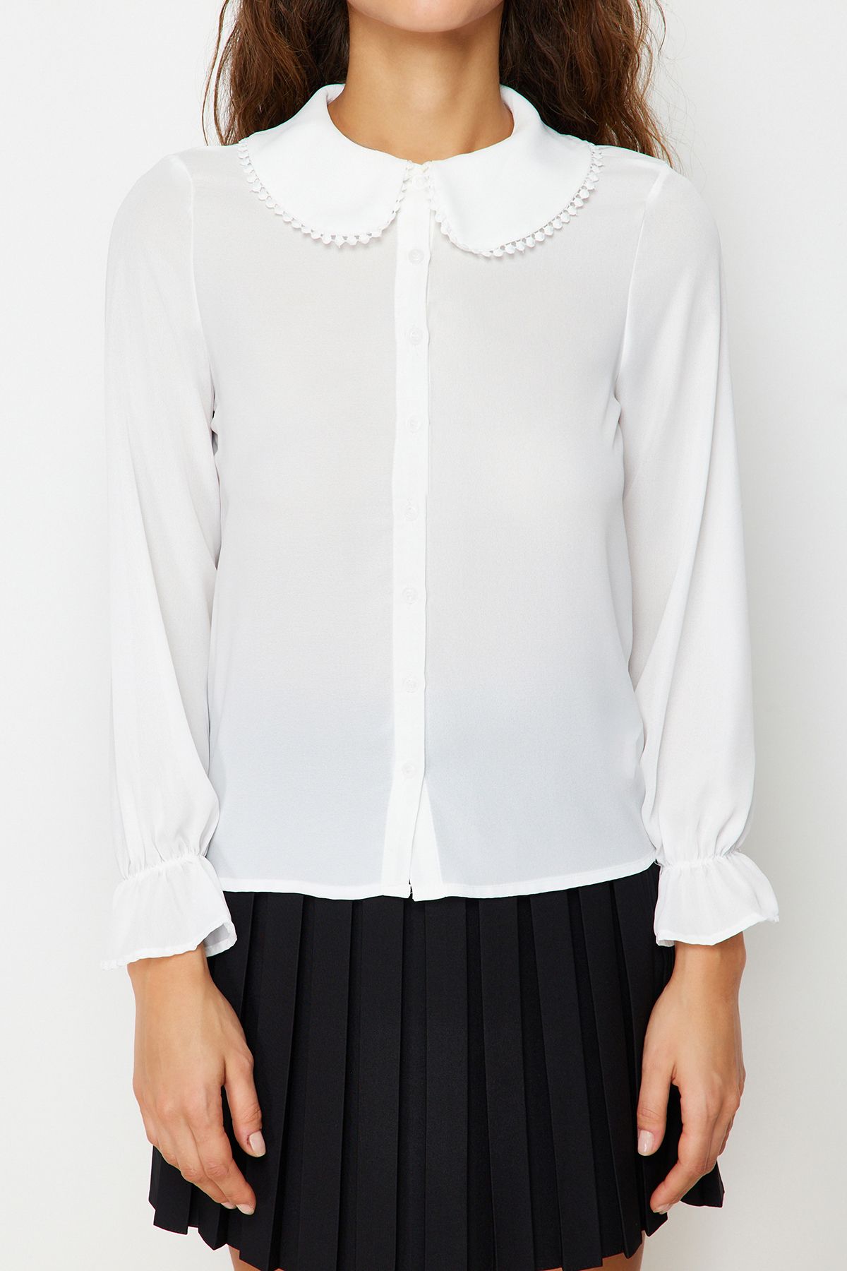 Trendyol Collection-Weißes gewebtes Hemd mit Pompom-Kragen für Babys - TWOAW21GO0717 4
