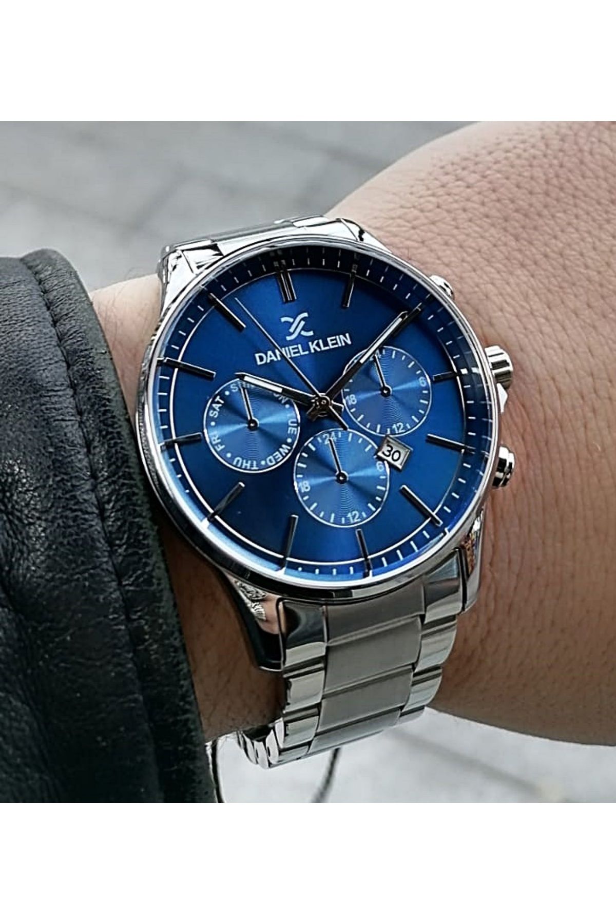 Daniel klein chronograph settings store