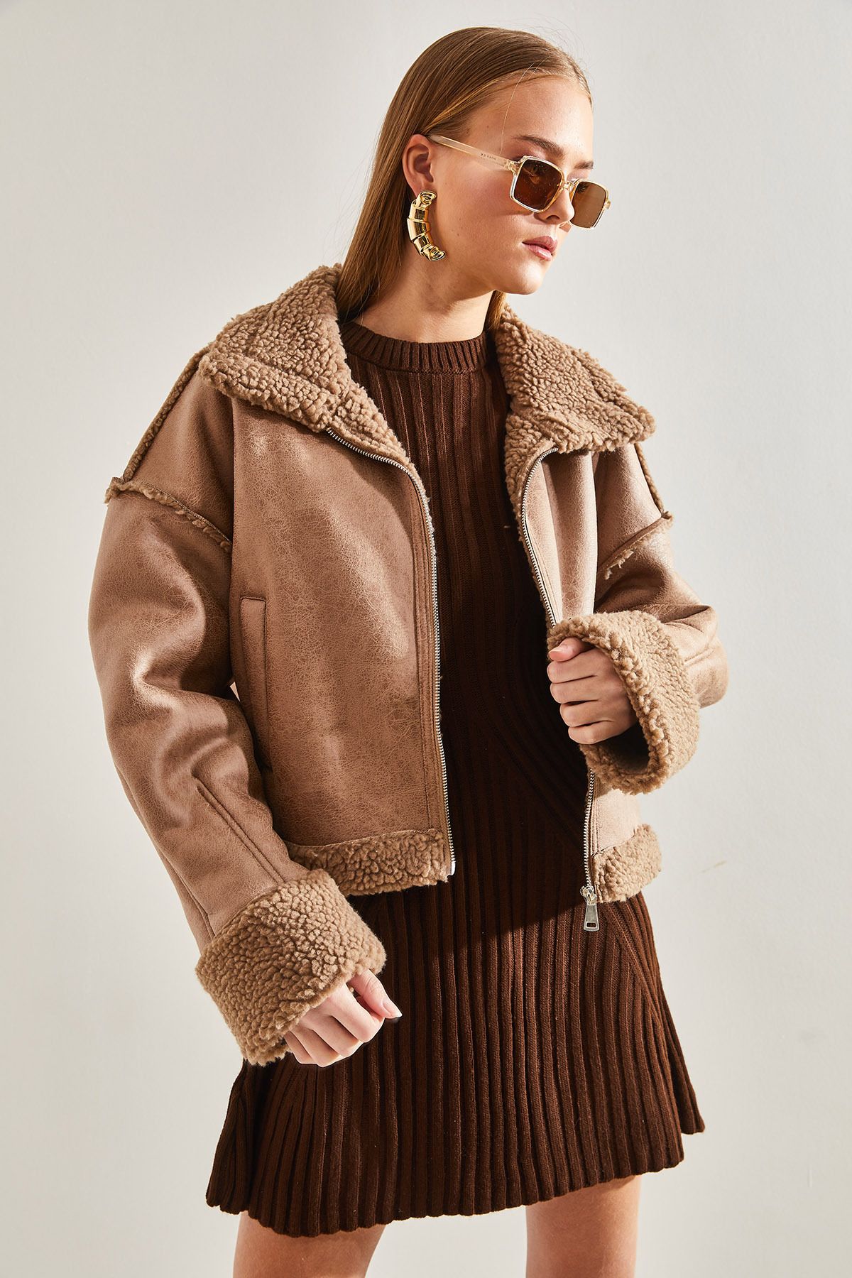 Bianco Lucci-Women's Sleeve Pleat Detail Laminated Tree Bark Coat 233560101004 6