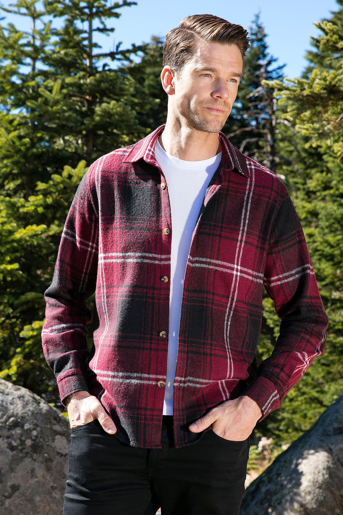 Buratti Men s Burgundy Plaid Long Sleeve Slim Fit Winter Shirt