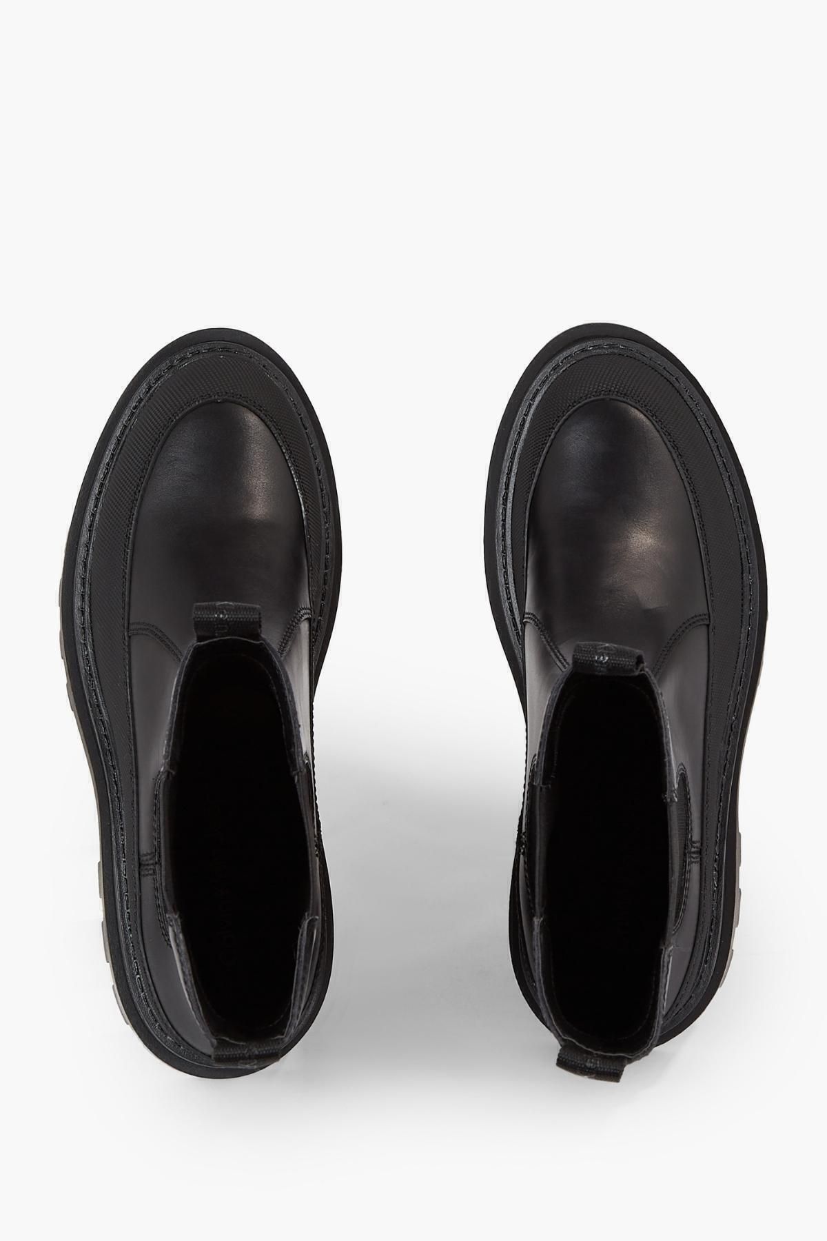 Calvin klein clearance platform boots