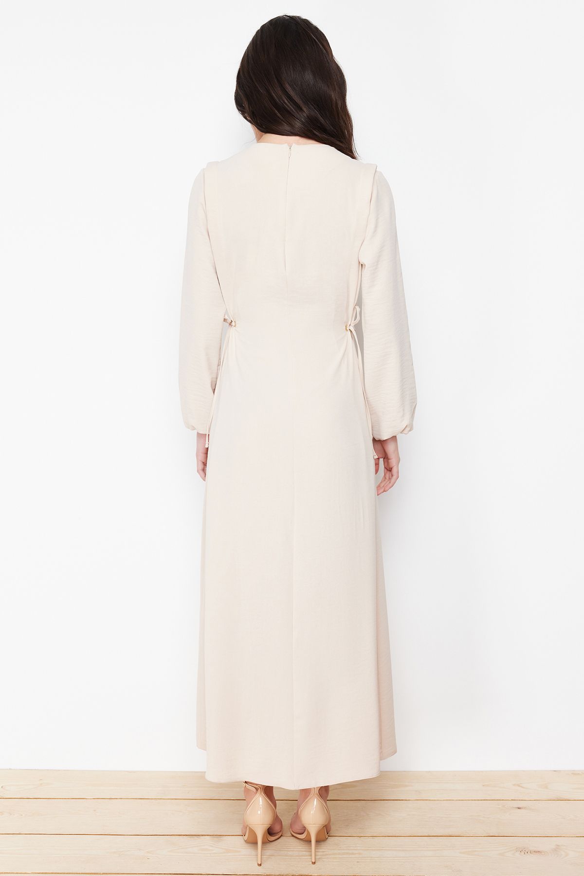 Trendyol Modest-Aerobin-Kleid mit Seilbindung und elastischen Ärmeln – Steingürtel TCTSS22EB00104 6