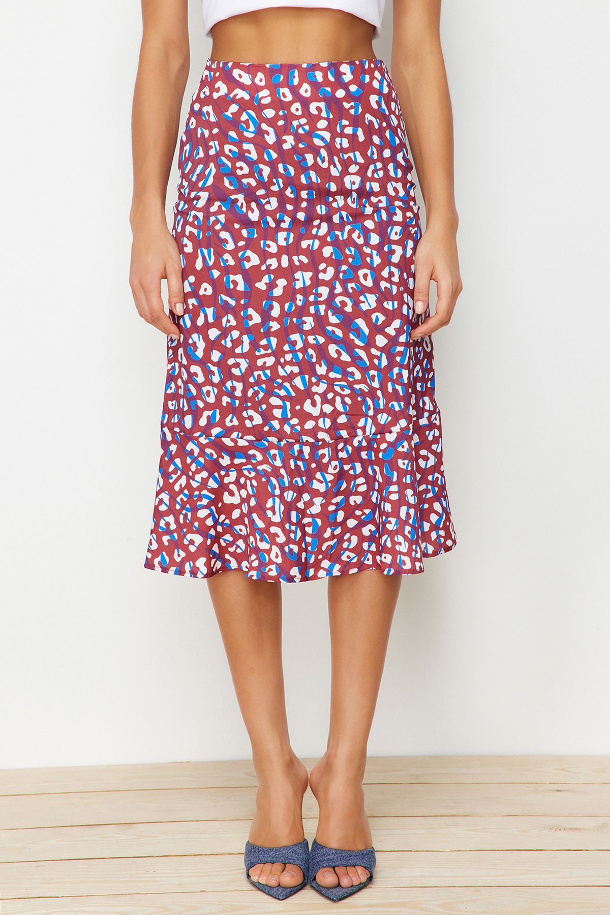 Trendyol Collection-Multi-Colored Flounced Viscose Fabric Animal Pattern Midi Woven Skirt TWOSS19FG0026 4