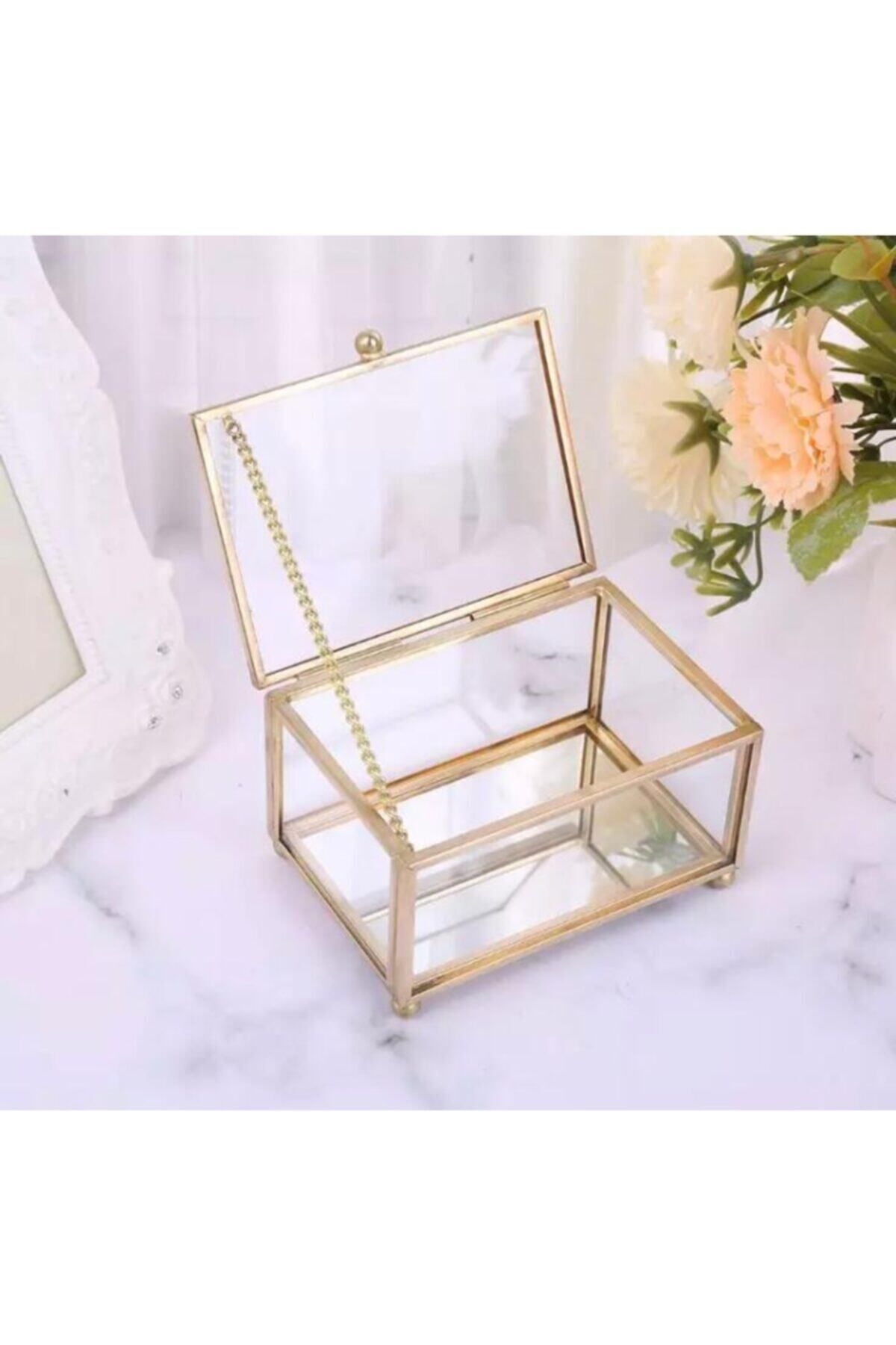 Gold jewelry box hotsell