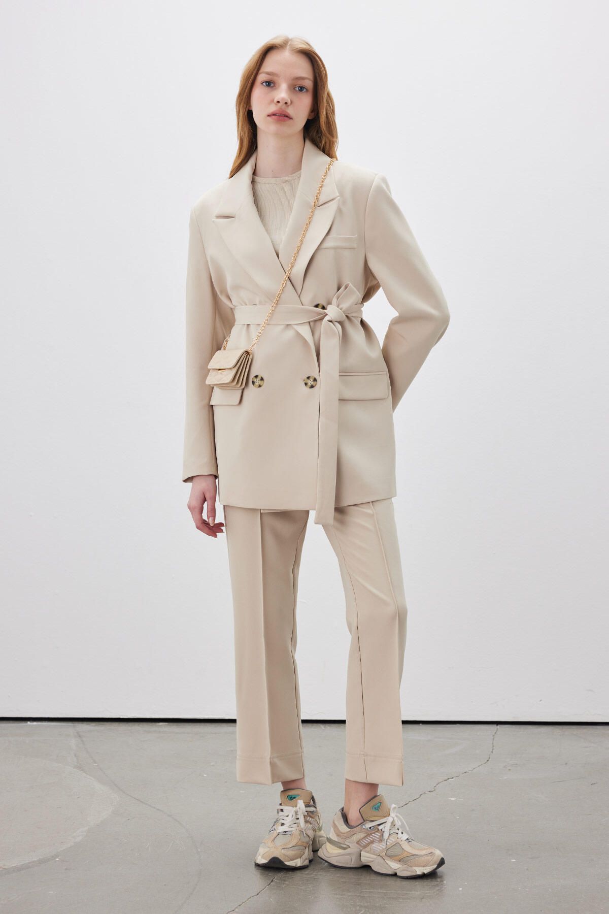 Manuka TIE DETAIL BLAZER JACKET DARK BEIGE