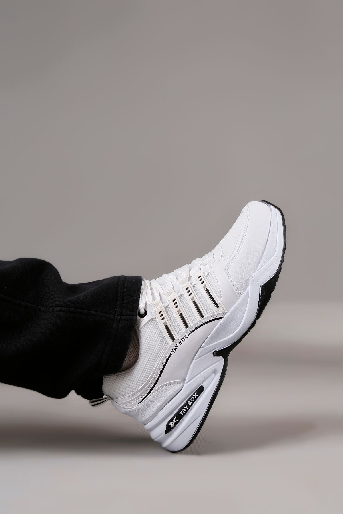 AYN Shoes White Black Water Resistant Casual Sports Shoes Trendyol