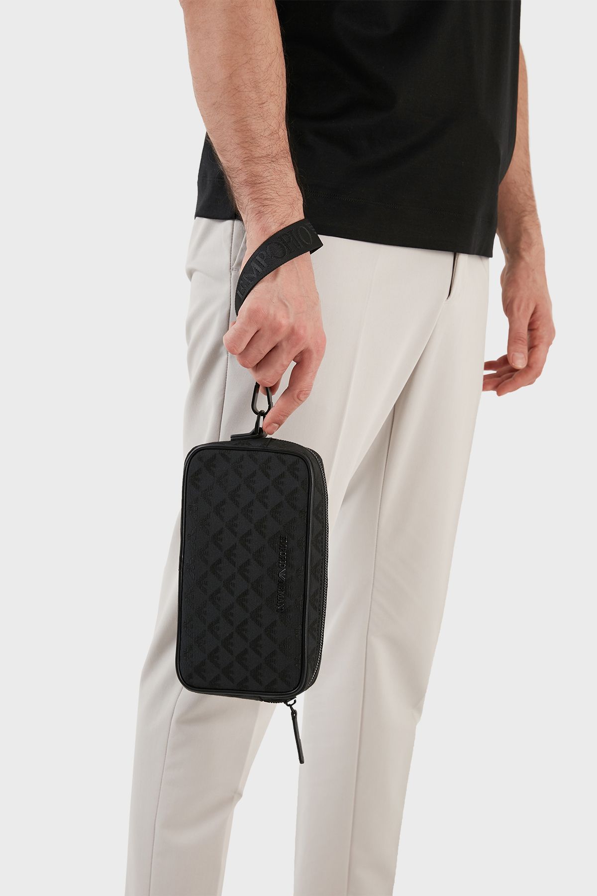 کیسه اصلاح زیپ دار لوگو کیف اصلاح مردانه Y4r356 Y022v 81336 Emporio Armani