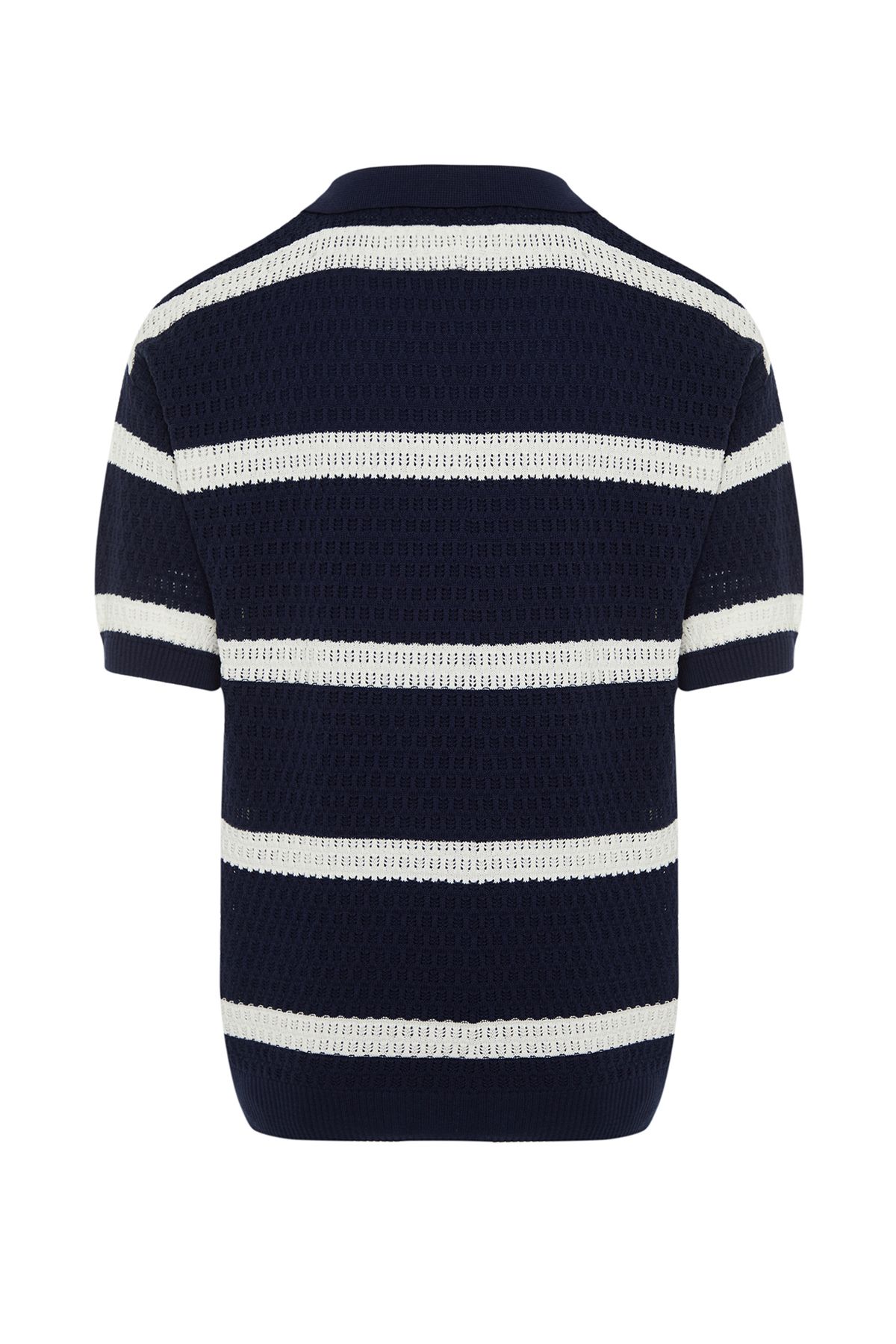 Trendyol Collection-Marineblaues, gestreiftes Polo-T-Shirt aus Baumwolle mit normaler Passform – TMNSS24PO00004 Limited Edition 8
