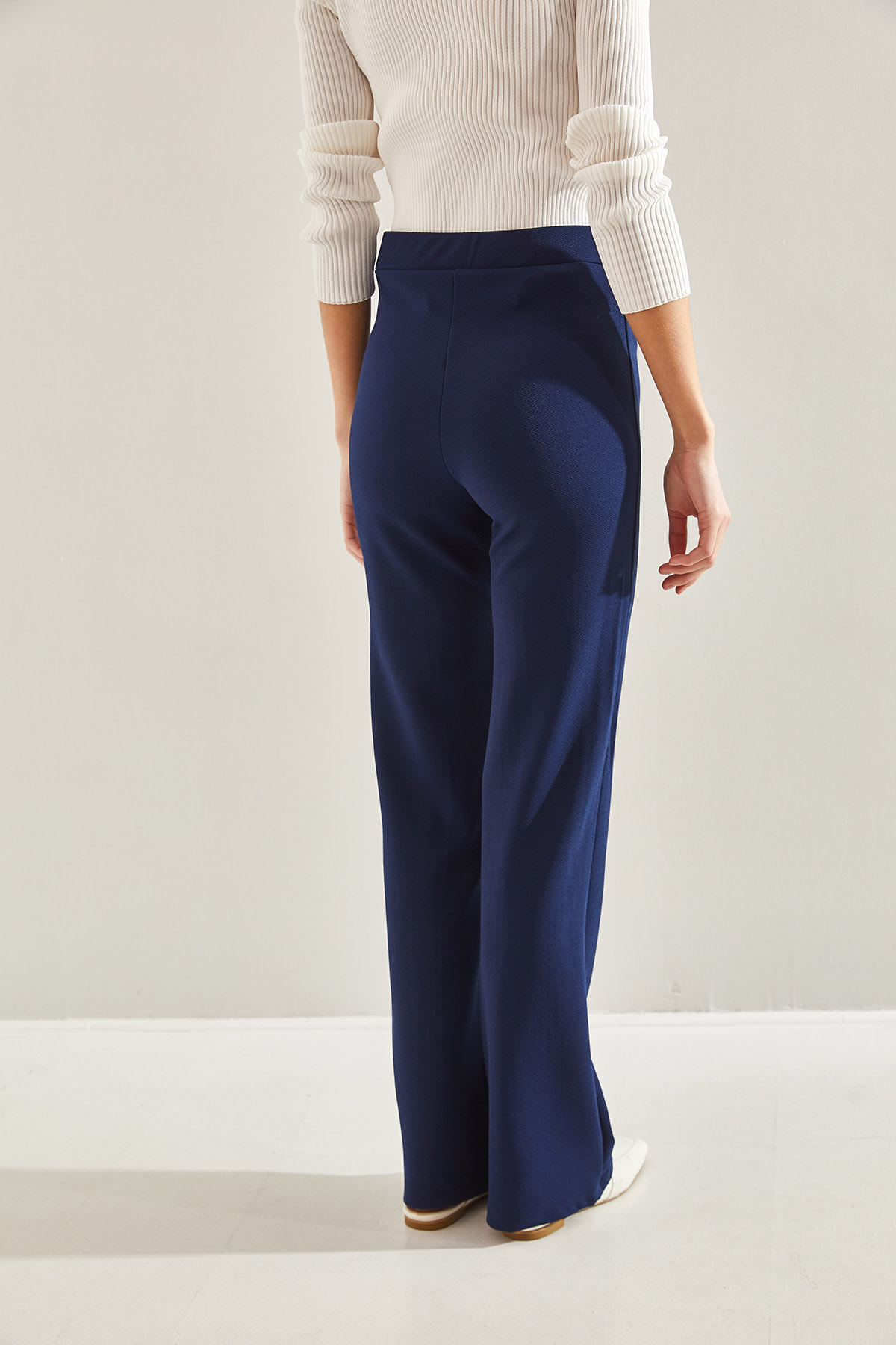 Bianco Lucci-Kastanienbraune Palazzo-Hose für Damen 5