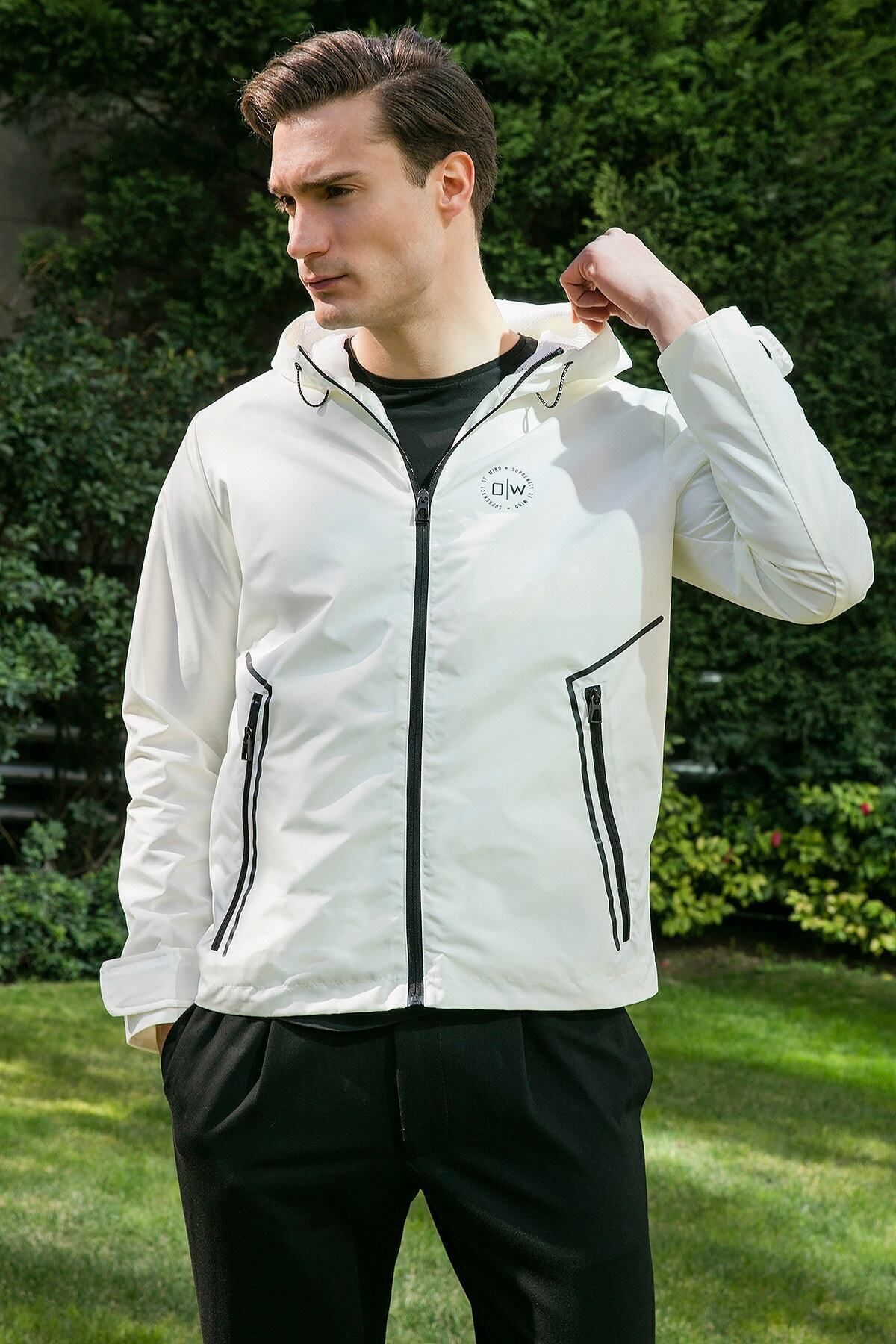 Supreme windbreaker white hot sale