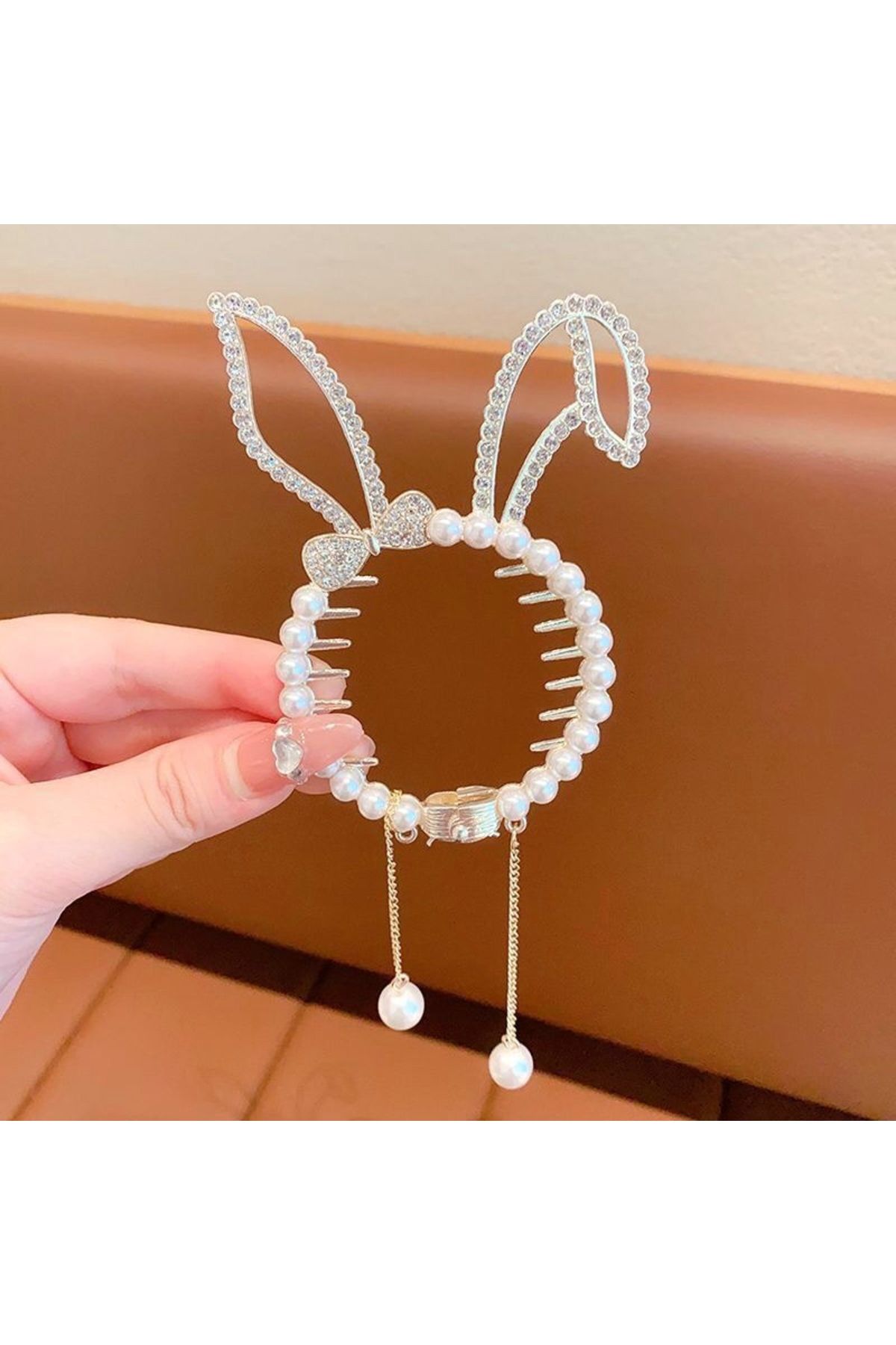 GÜLPEŞE-RABBIT EARS KNOB BUCKLE STEEL SPRING WITH PEARL DANGLE BUCKLE 1