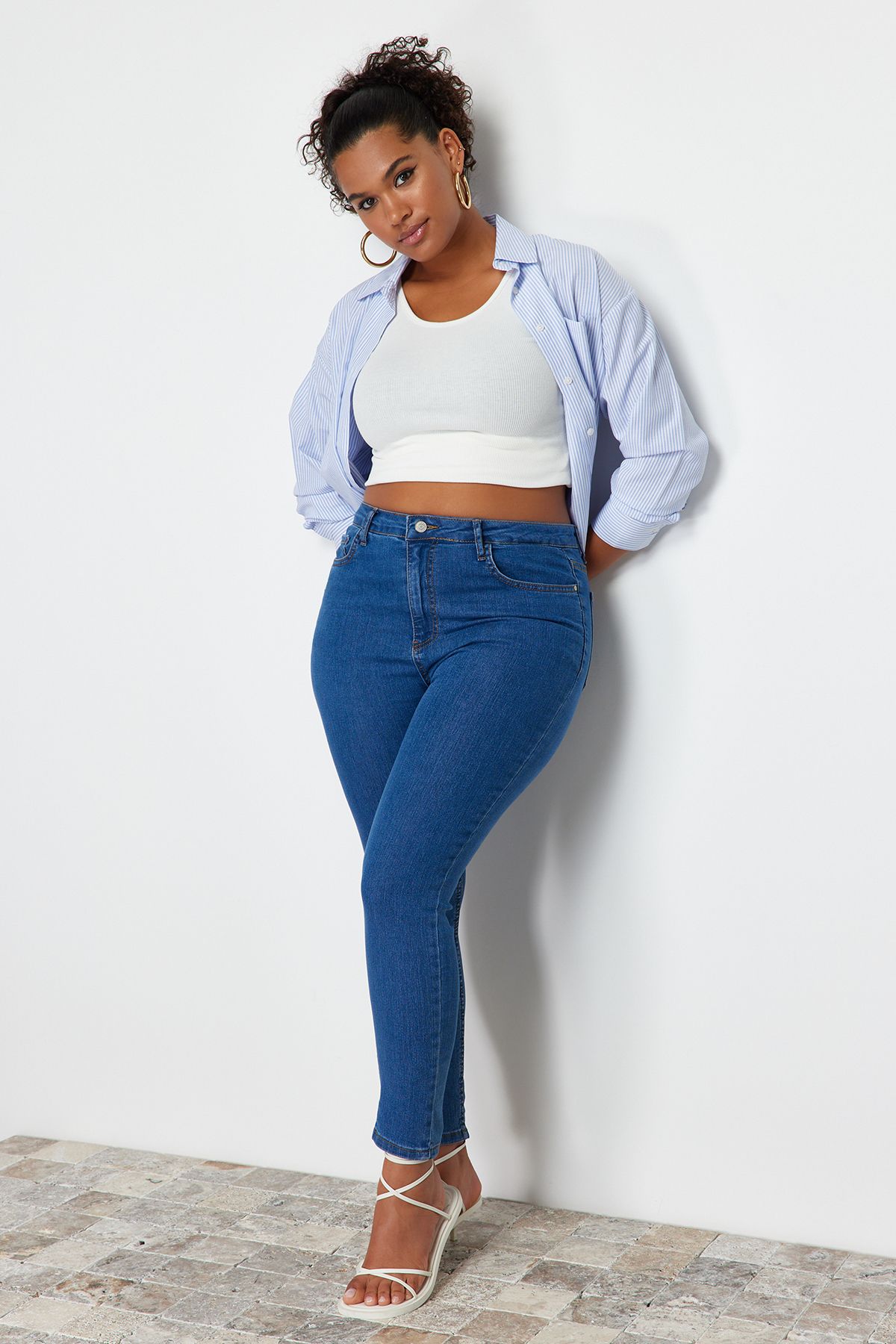 Trendyol Curve-Light Blue Extra Flexible Skinny Jeans TBBSS24CJ00006 3