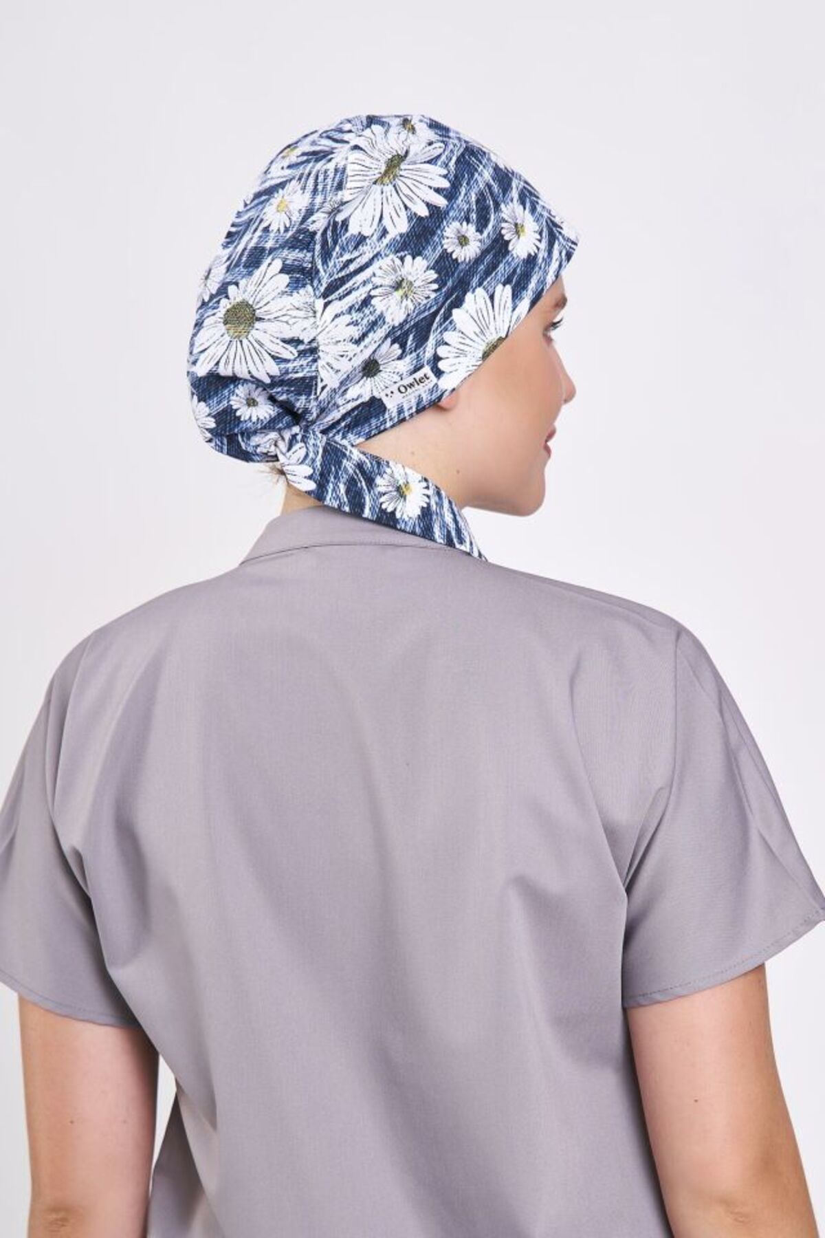 Owlet Medikal-Big Daisy Patterned Hijab Bonnet 2