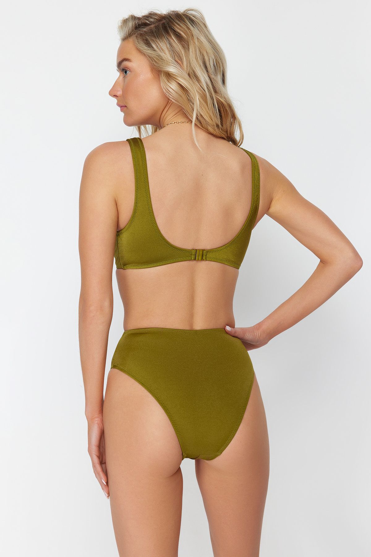 Trendyol Collection-Grüner tief ausgeschnittener, geknoteter normaler Mayokini TBESS24MY00001 5