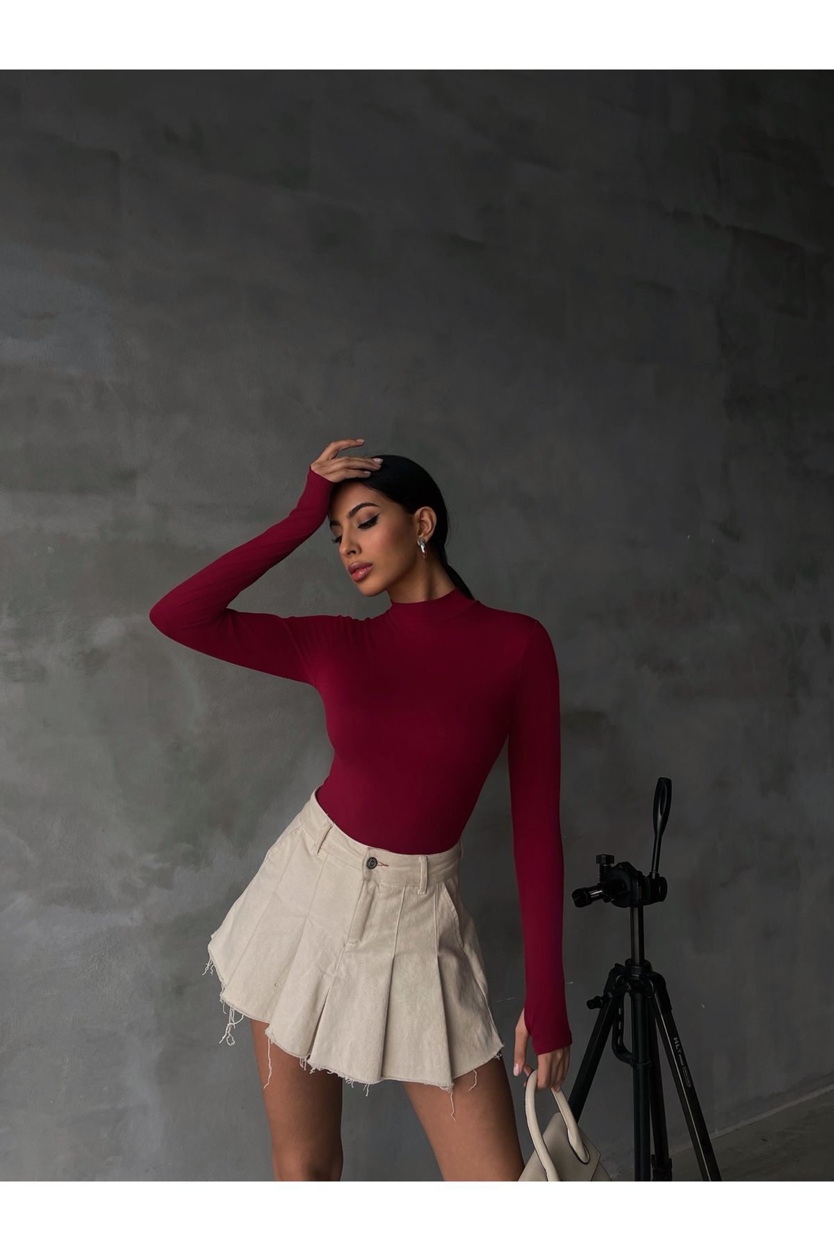 complete the look image