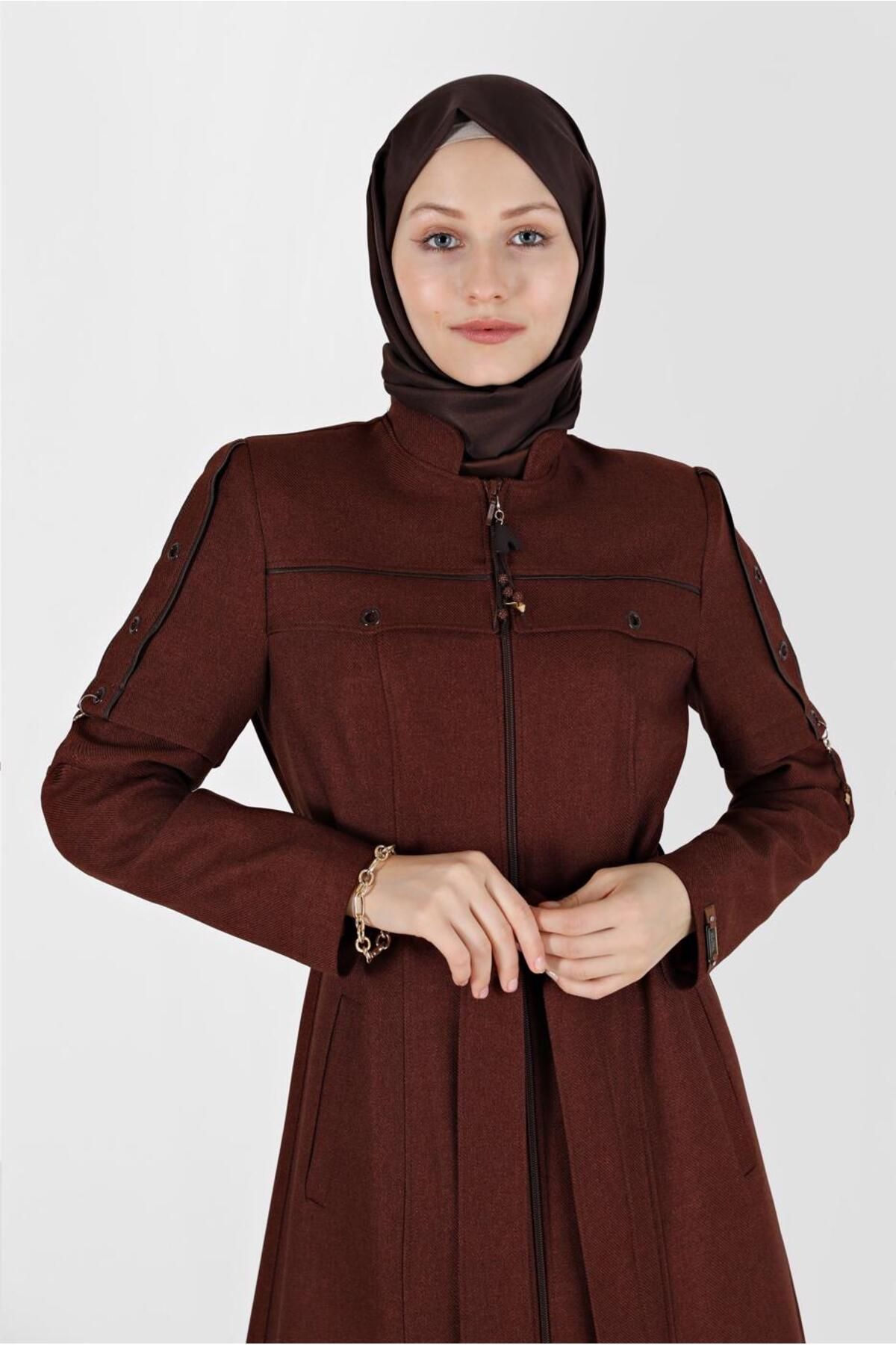 کت روکش کمربند دیتیل چشمی 10490 Alvina