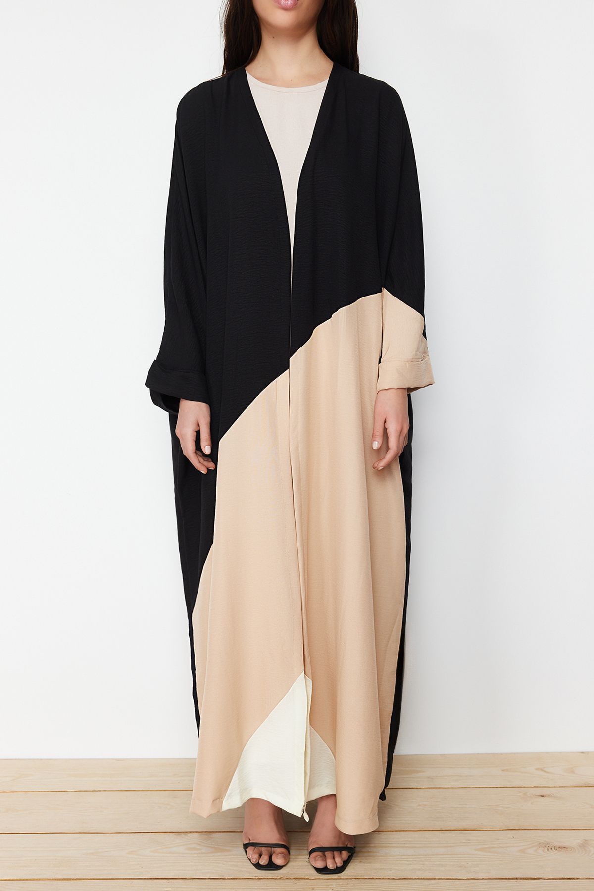 Trendyol Modest-Long Woven Cap - Ferace with Stone Color Block TCTSS24KF00002 4