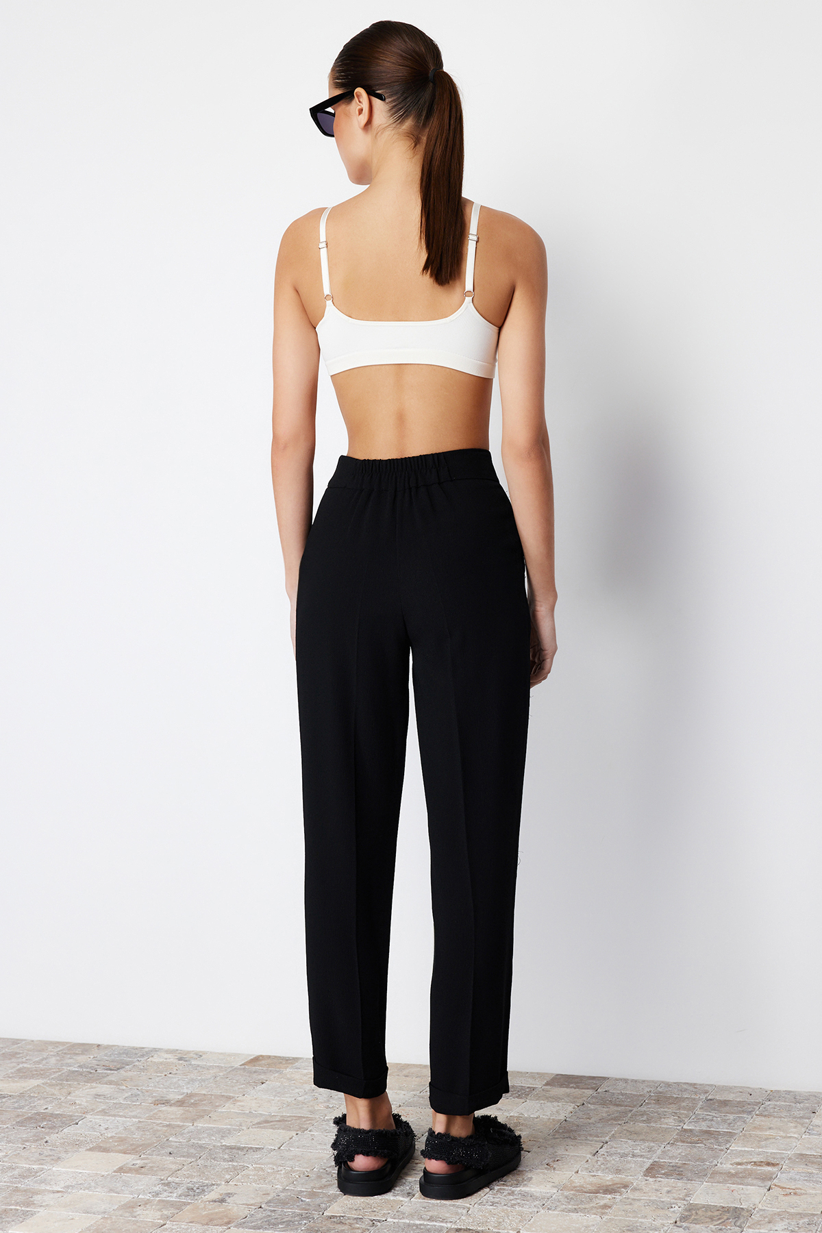 Trendyolmilla  Siyah Cigarette Nervürlü Dokuma Pantolon TWOSS24PL00117 - Görsel 6