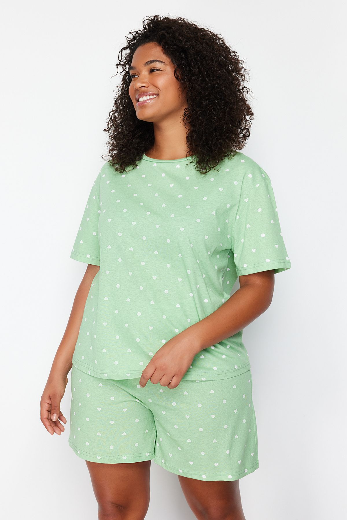 Trendyol Curve-Gestricktes Pyjama-Set mit Herzmuster in Mintgrün TBBSS24AI00025 5