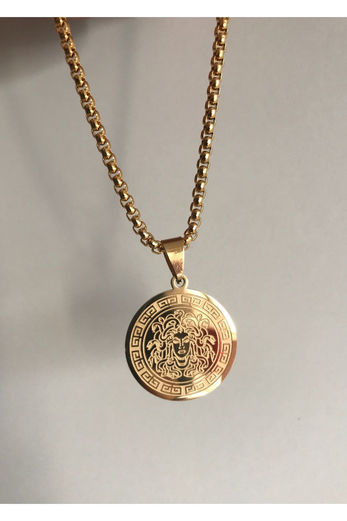 Medallion chain deals