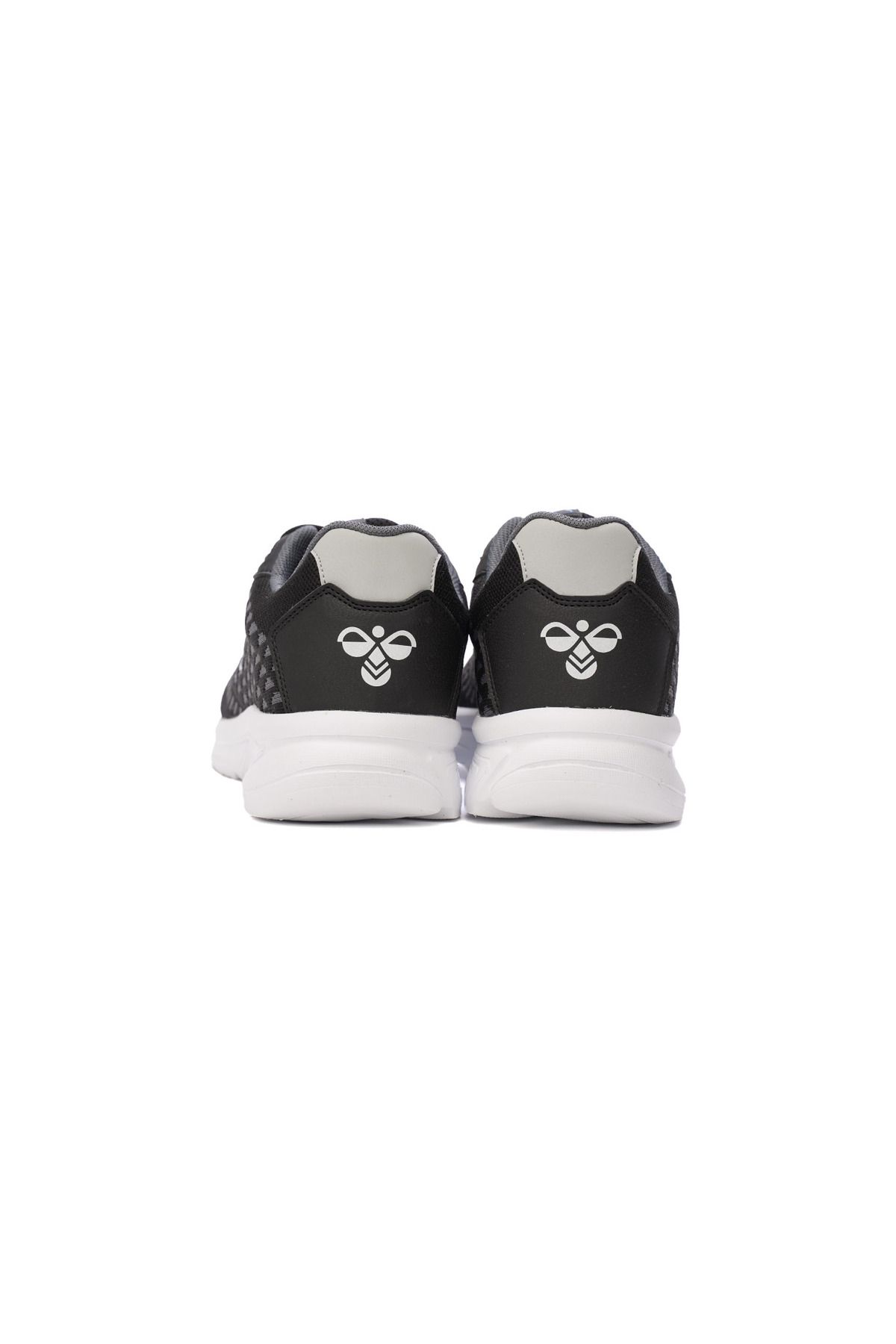 hummel-ARMIN 2 čierne unisex športové topánky 4