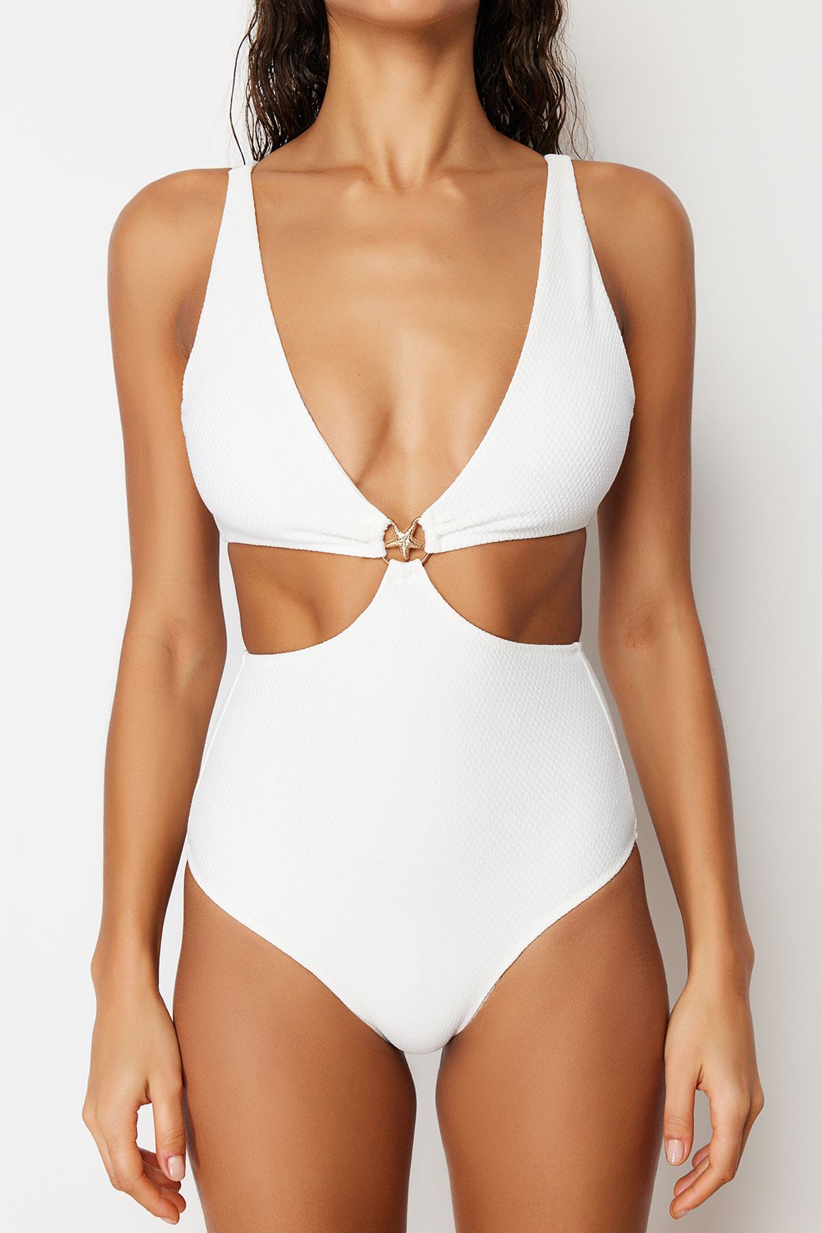 Trendyol Collection-Ecru Regular Mayokini s výstřihem do V a prémiovým hvězdicovým příslušenstvím TBESS24MY00011 4
