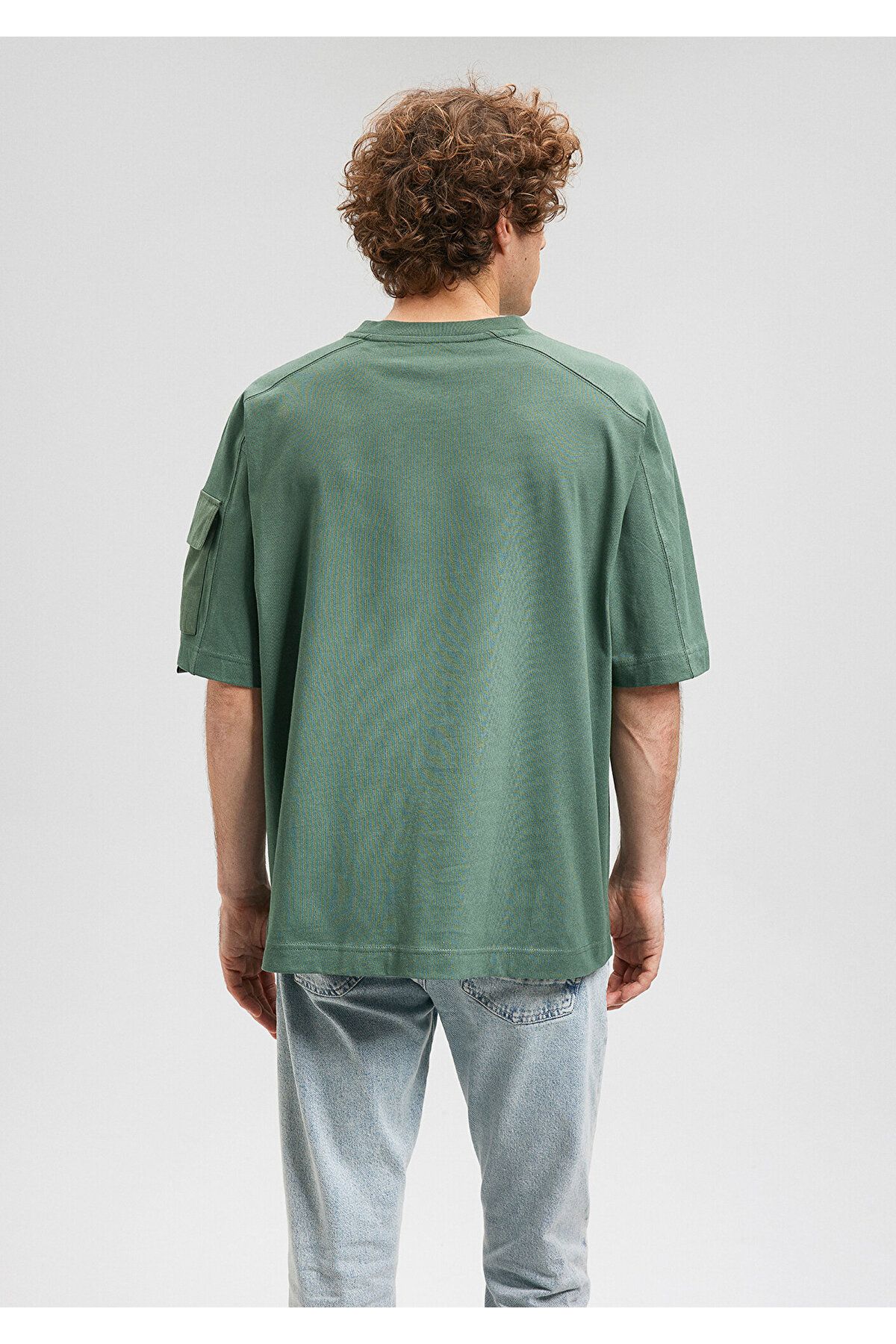 Mavi تی شرت سبز جزئیات جیب بزرگ / بخش گسترده ای 0611958-81570