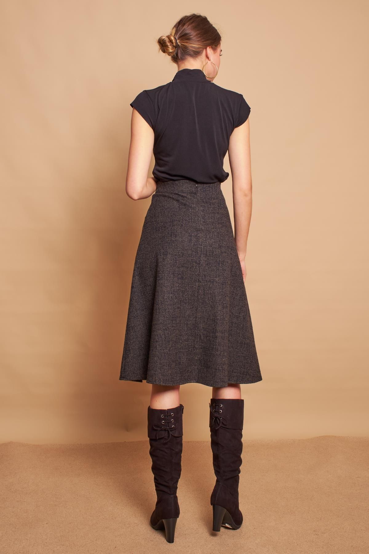 High waisted 2024 khaki skirt