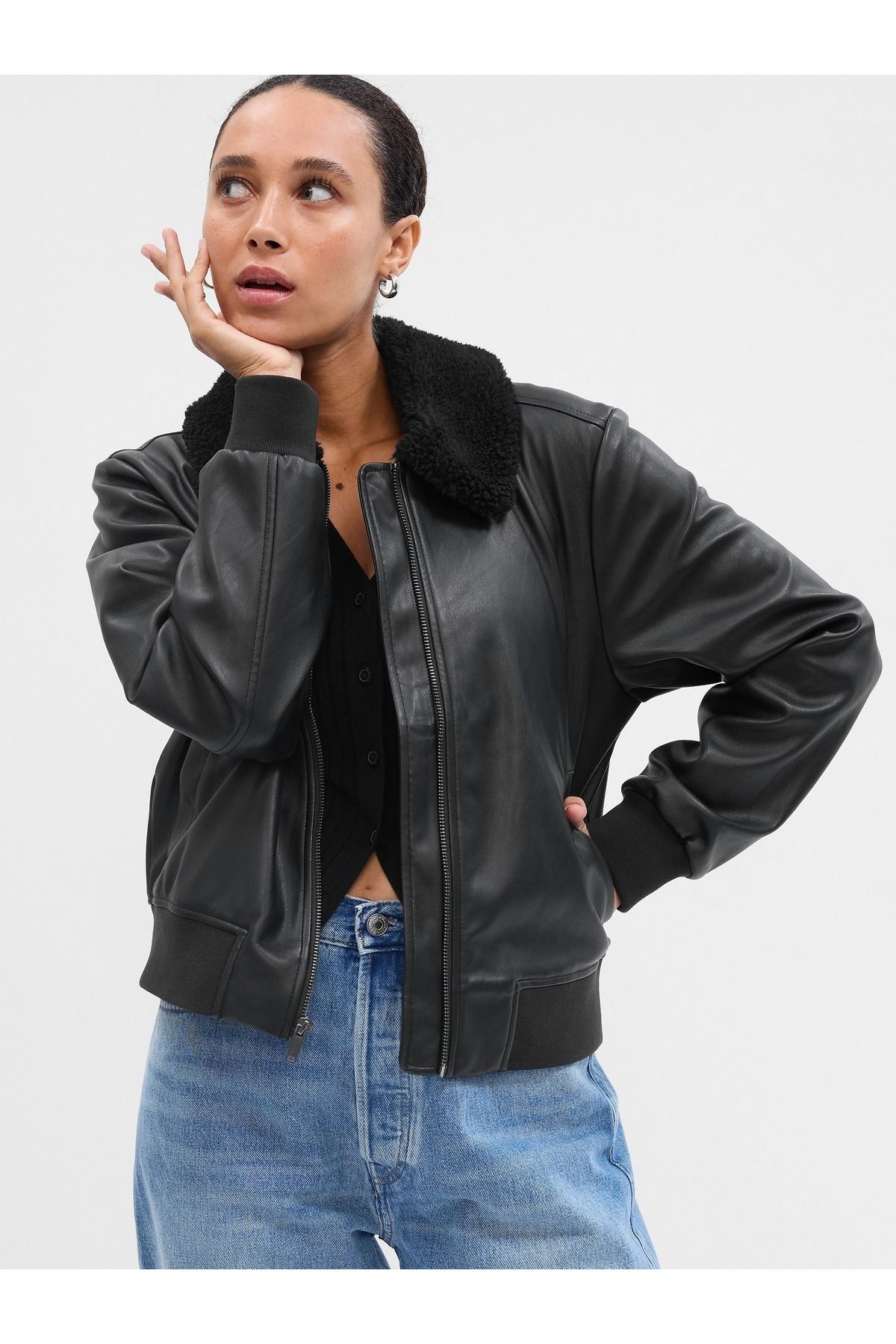 GAP Kad n Siyah Suni Vegan Deri Sherpa Bomber Ceket Fiyat