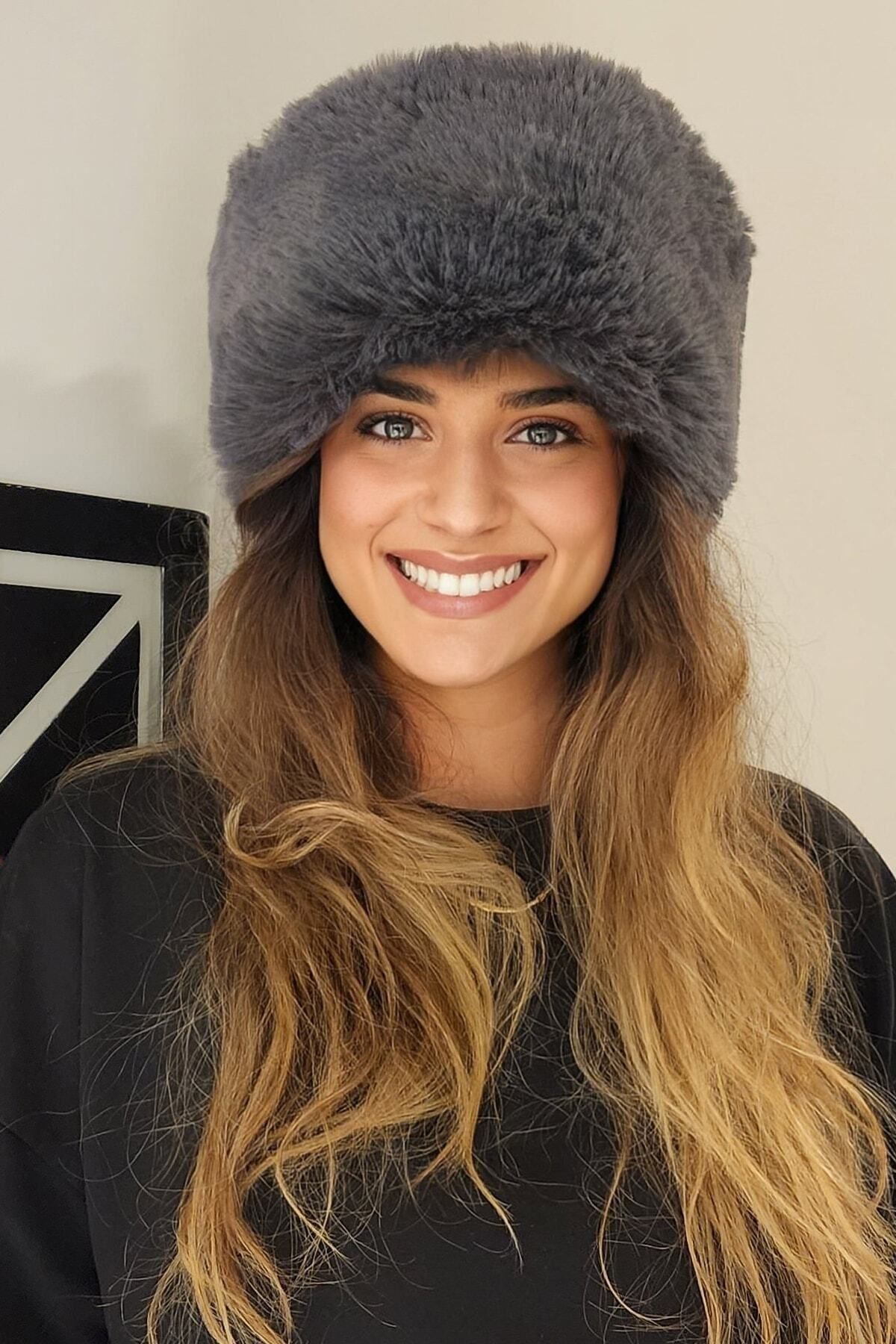 Hat faux fur deals