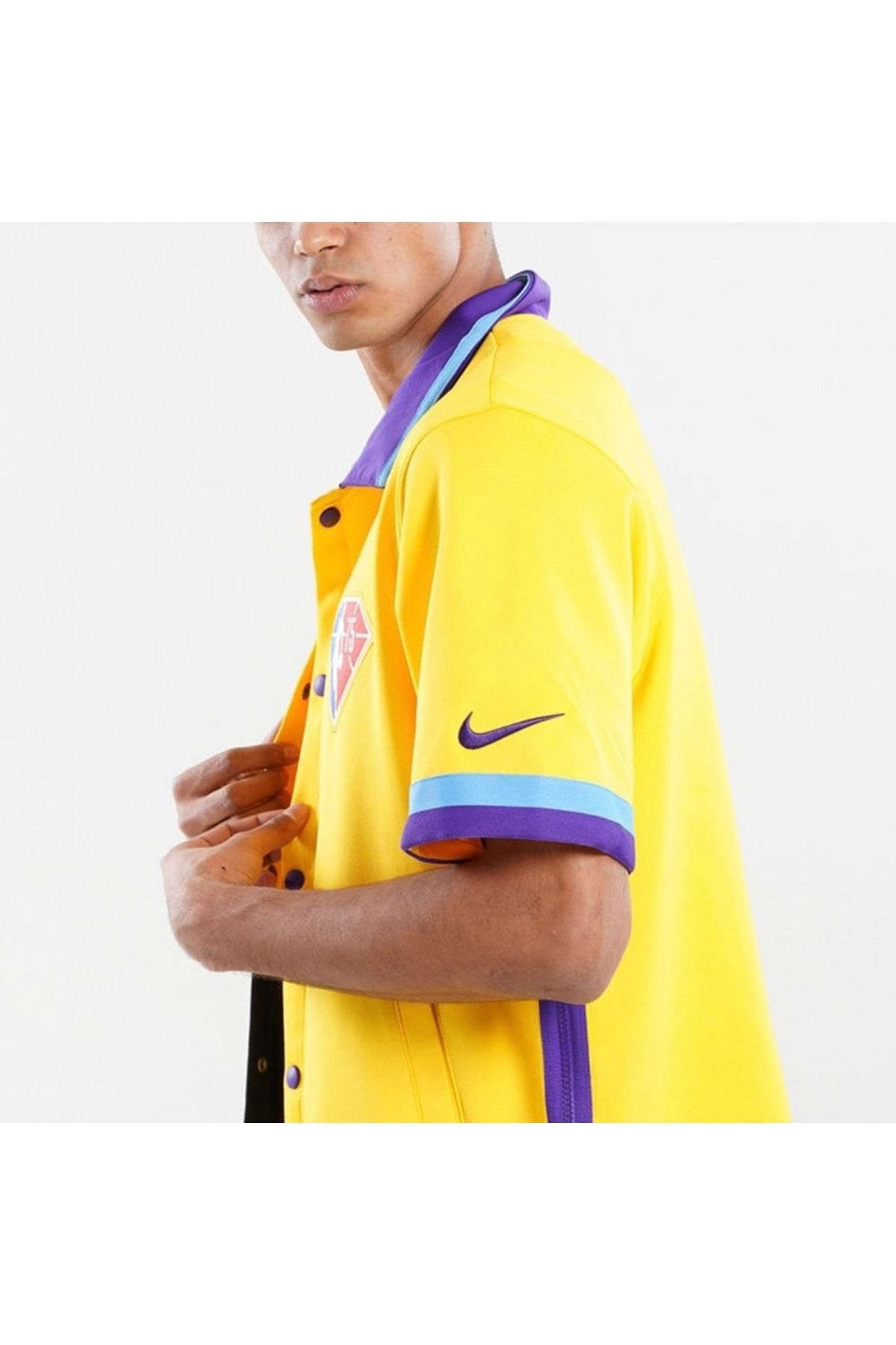 Nike-NBA Los Angeles Lakers Showtime City Edition Warmup Jersey T-shirt (WIDE CUT) 3