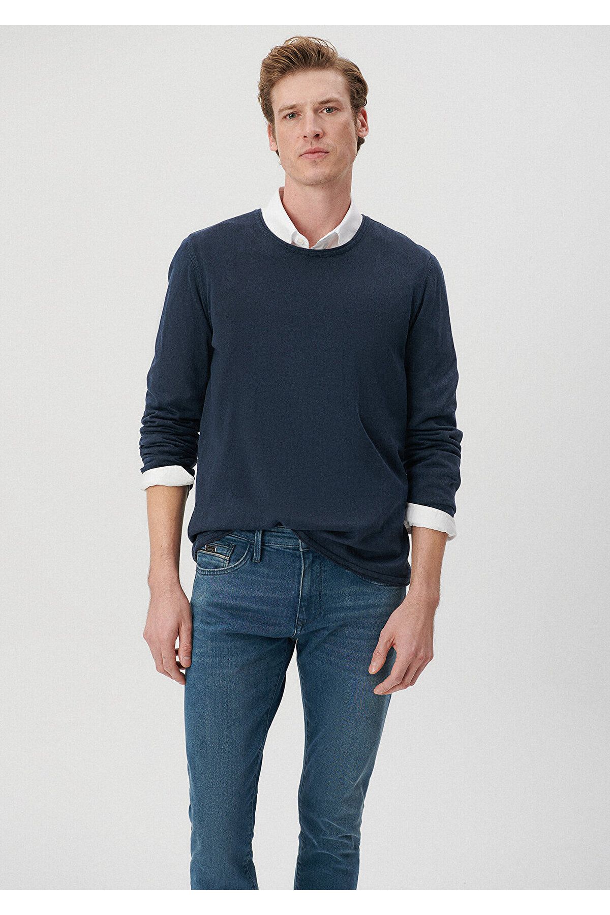 Dark blue crew neck sweater clearance
