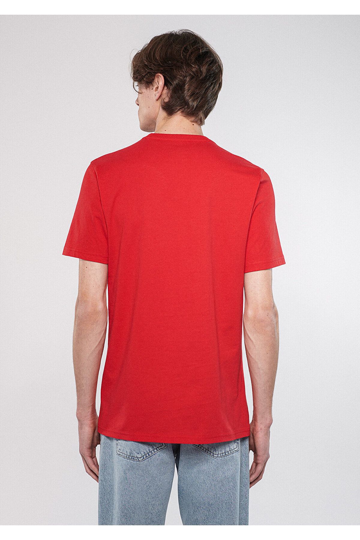 Mavi-Istanbul Printed Red T-Shirt Regular Fit / Normal Cut 067115-35686 4